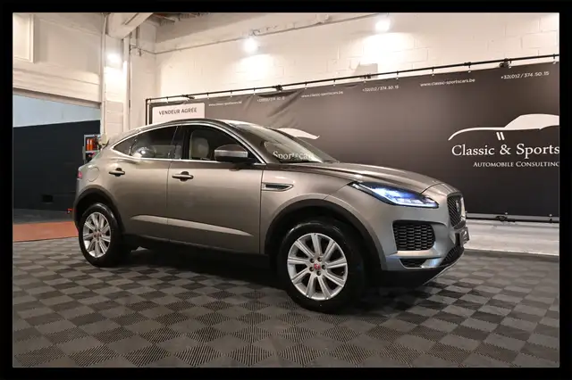 Jaguar E-Pace 2.0 D AWD / CUIR / CAMERA / CARPLAY / LEDS !!