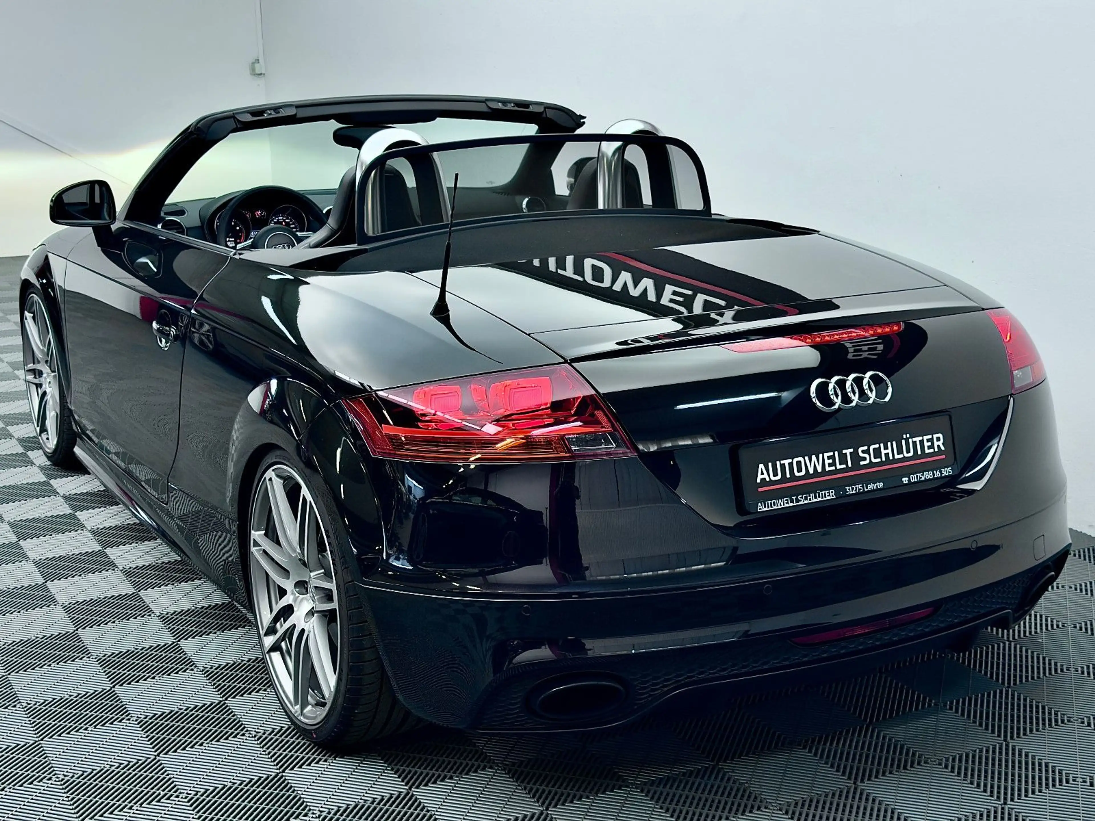 Audi TT RS Roadster quattro Xenon*Schale*PDC*Bose*SHZ — photo 8