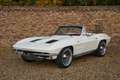 Corvette Stingray C2 Convertible "No. 1987 built" From the first bat Weiß - thumbnail 42