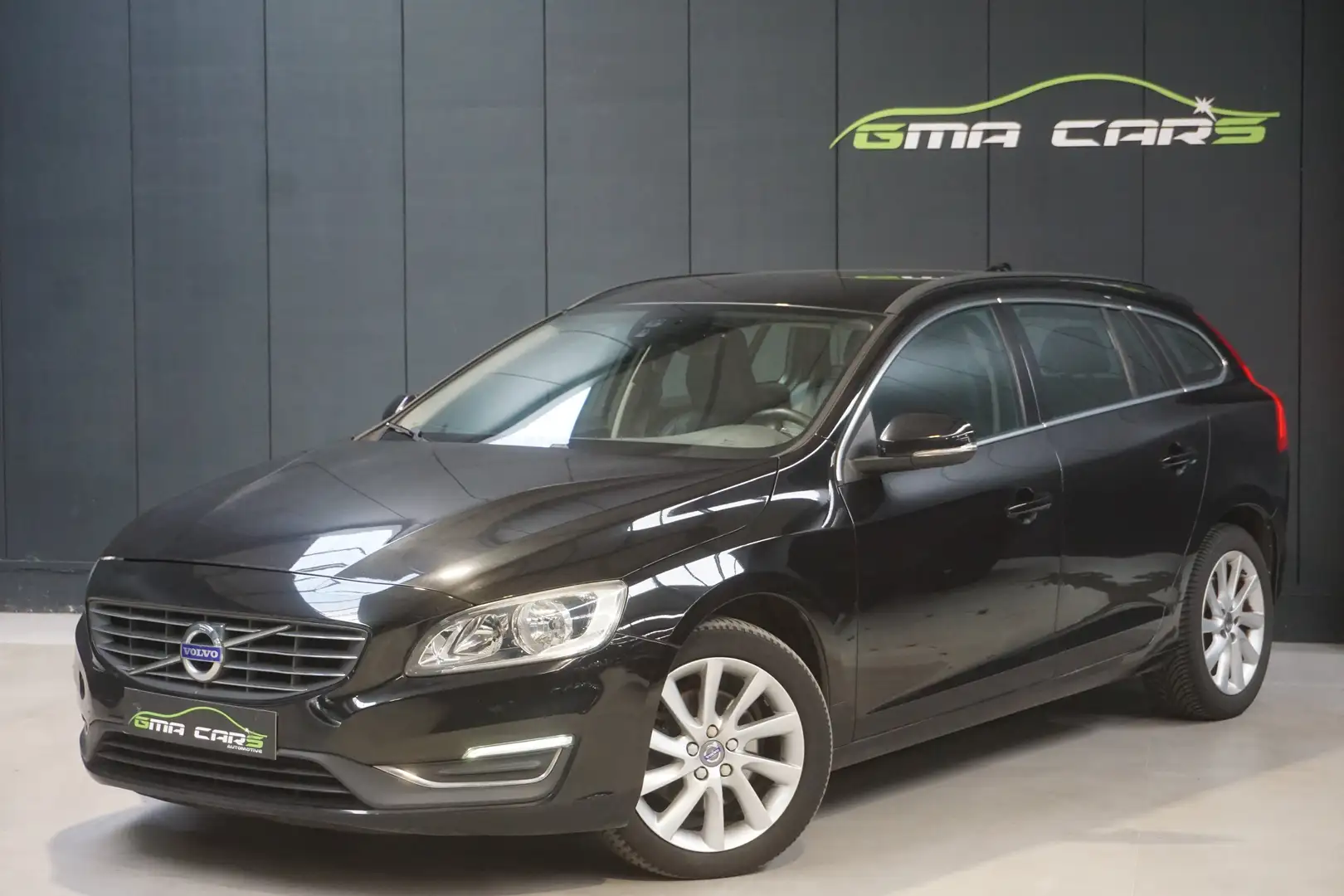 Volvo V60 D2 Automaat Summum-Navi-Leder-PDC-Garantie Noir - 1