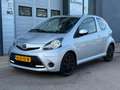 Toyota Aygo 1.0 VVT-i Access, NAP, AIRCO, APK Grijs - thumbnail 4