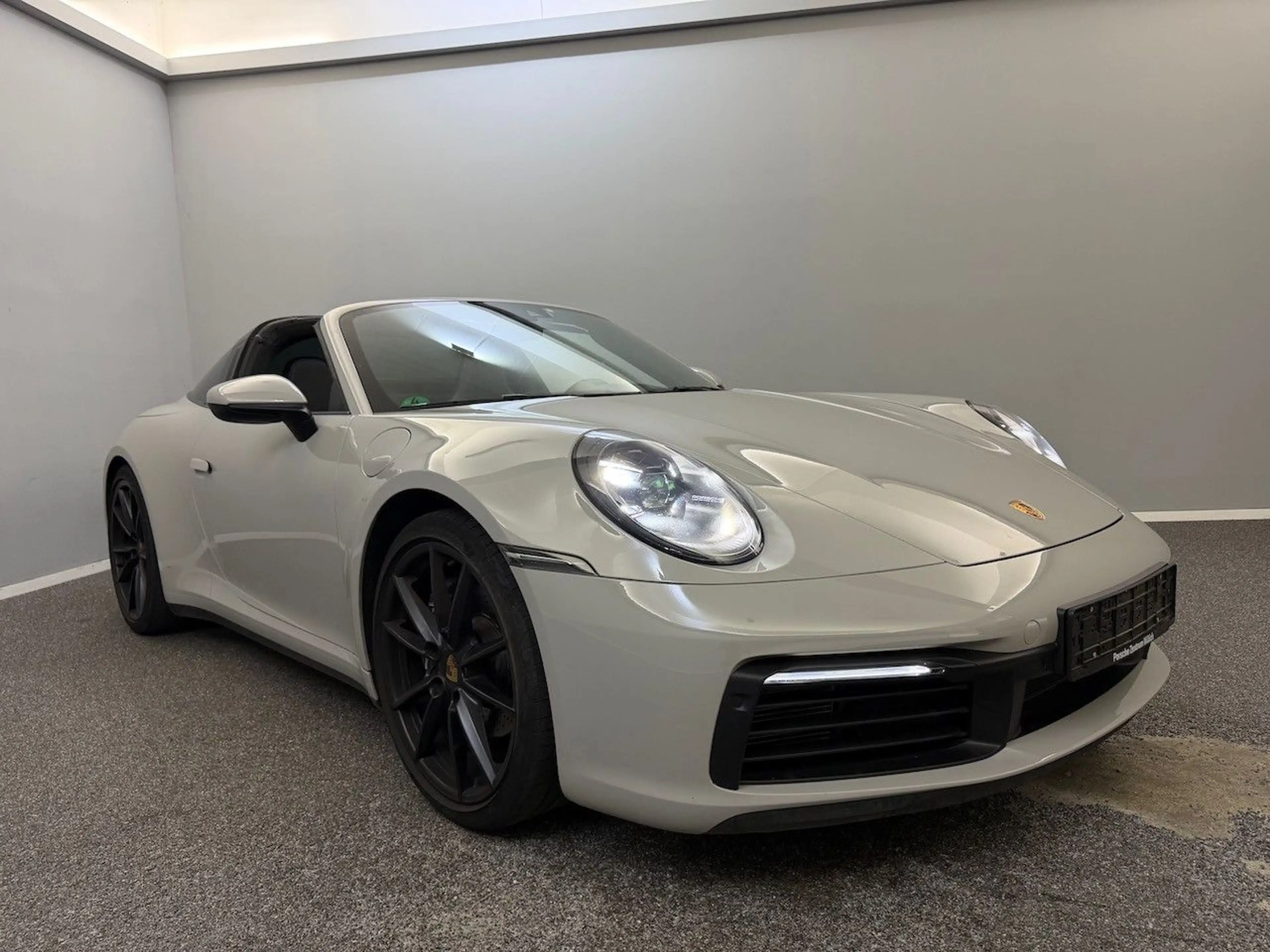 Porsche 992 Targa 4*1.HD*U-FREI*S-HEFT*CHRONO*MEGA-AUSST — photo 4