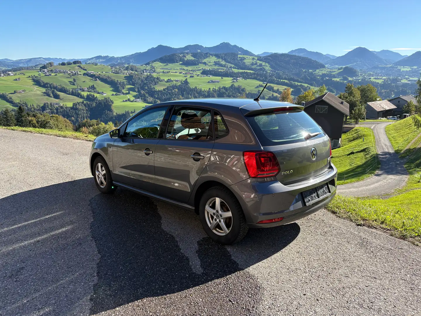 Volkswagen Polo Polo Comfortline 1,0 Comfortline Grau - 1