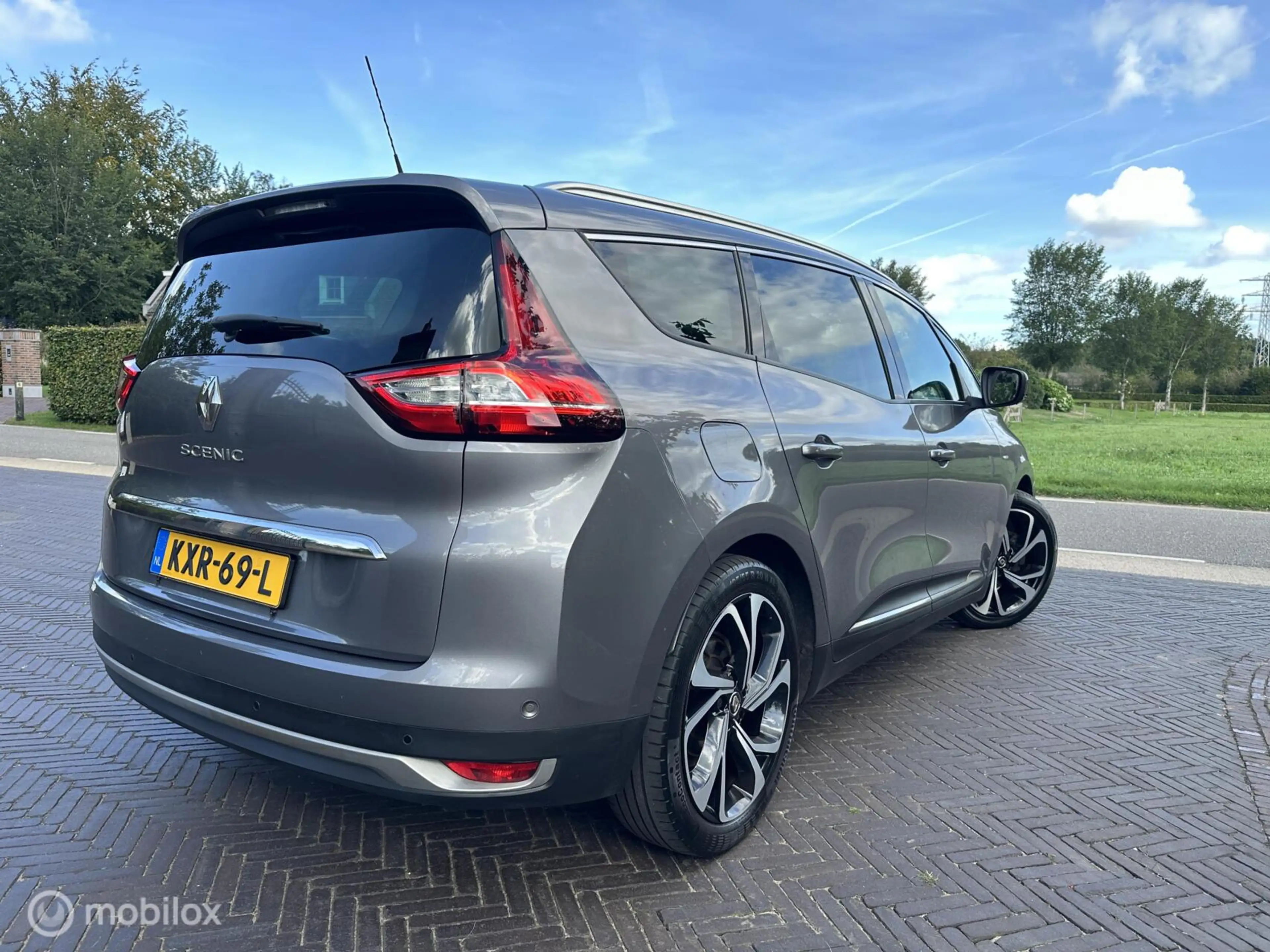 Renault Grand Scenic 1.3 TCe Bose 7p. Massage ACC Pano✅ — photo 3