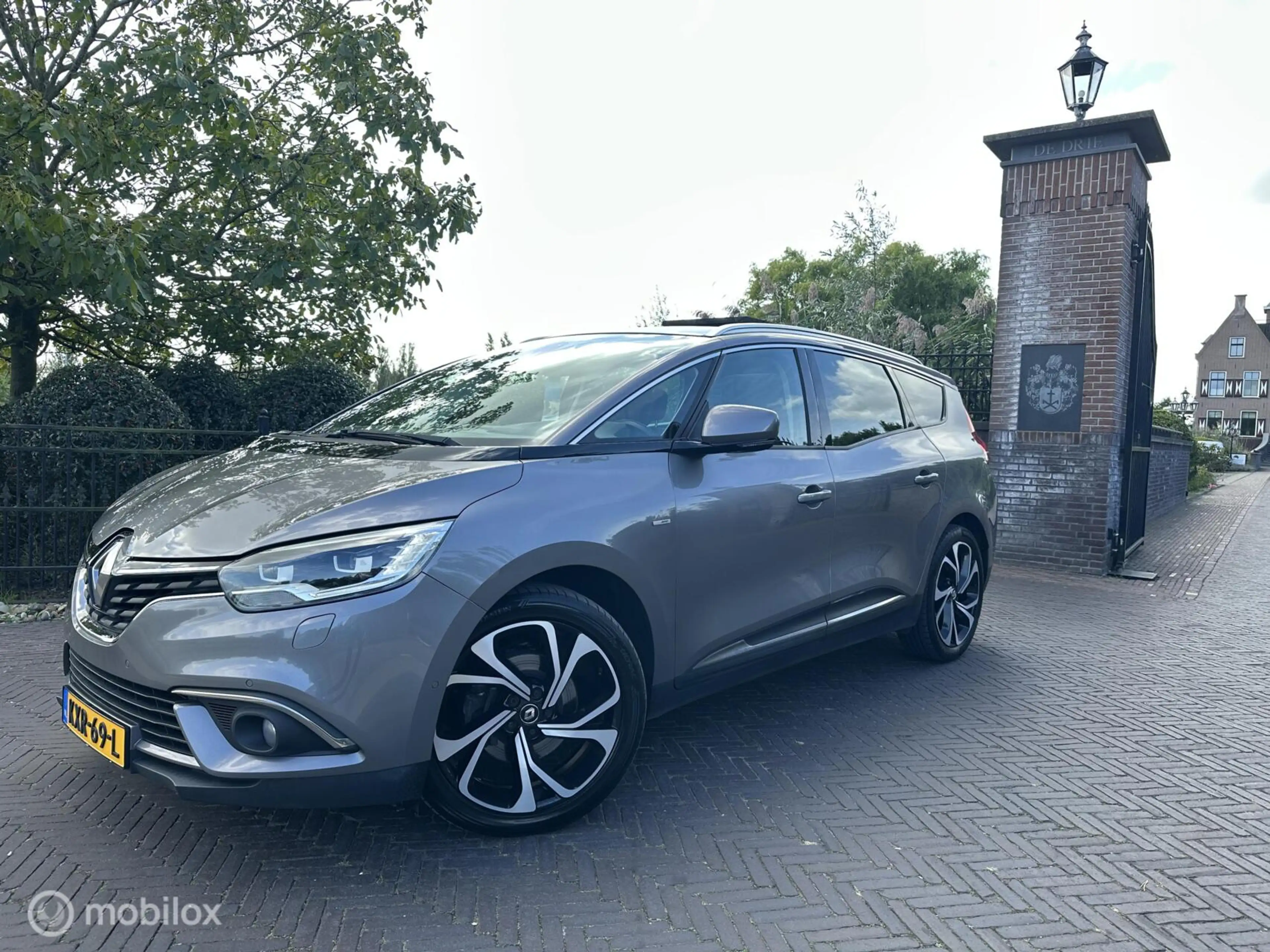 Renault Grand Scenic 1.3 TCe Bose 7p. Massage ACC Pano✅ — photo 6