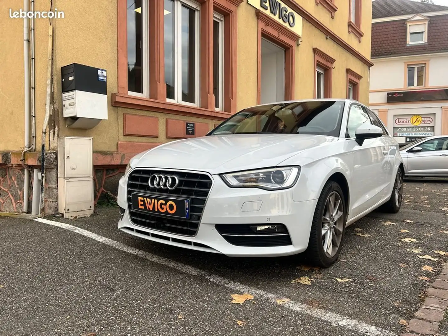 Audi A3 2.0 tdi 150 ambiente-bvm-camera de recul-avertisseur angles mort-garantie 6 mois Blanc - 1