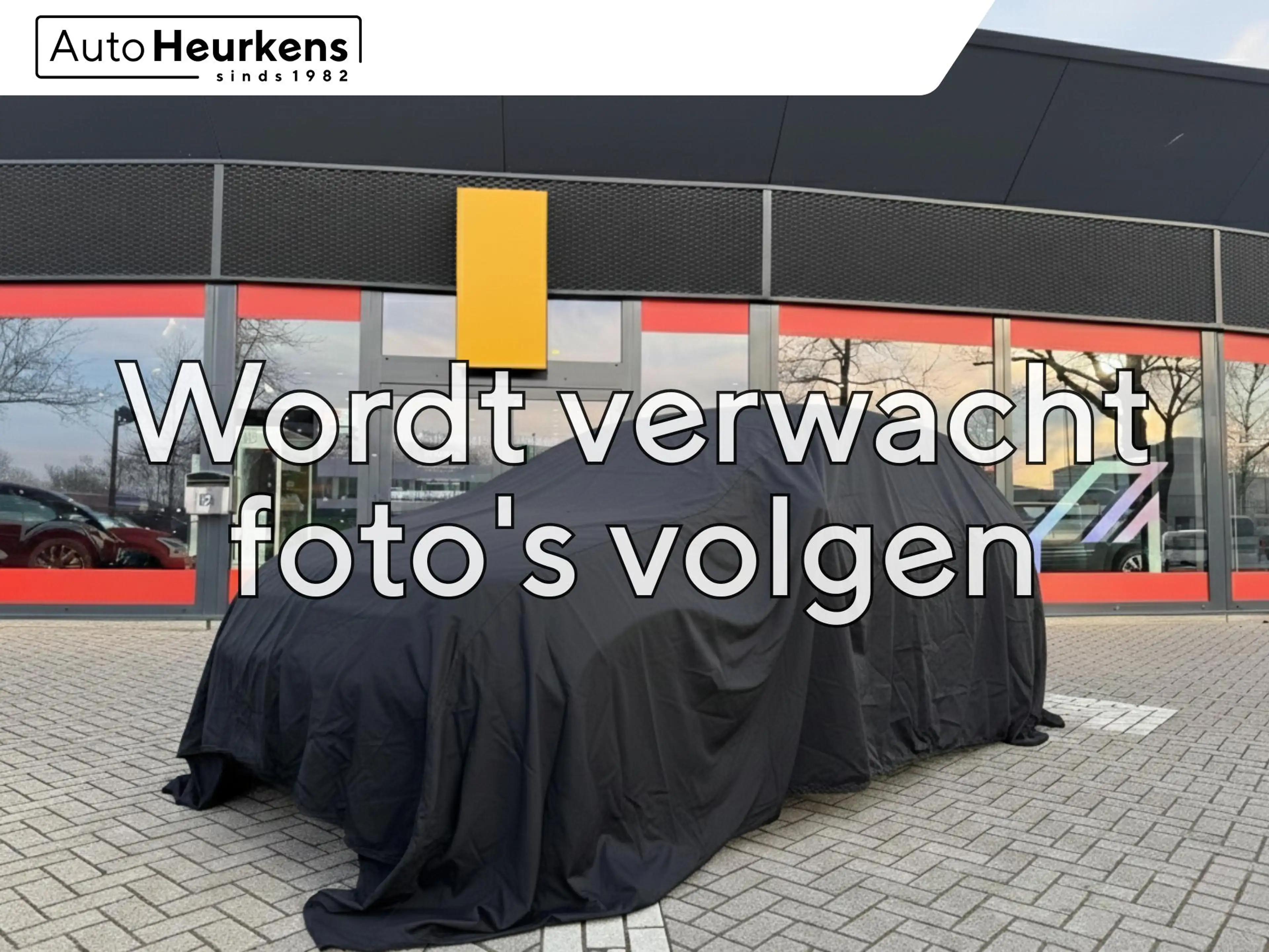 Renault Clio Hybrid 160 esprit Alpine | €. 3.250,- voorraadvoor