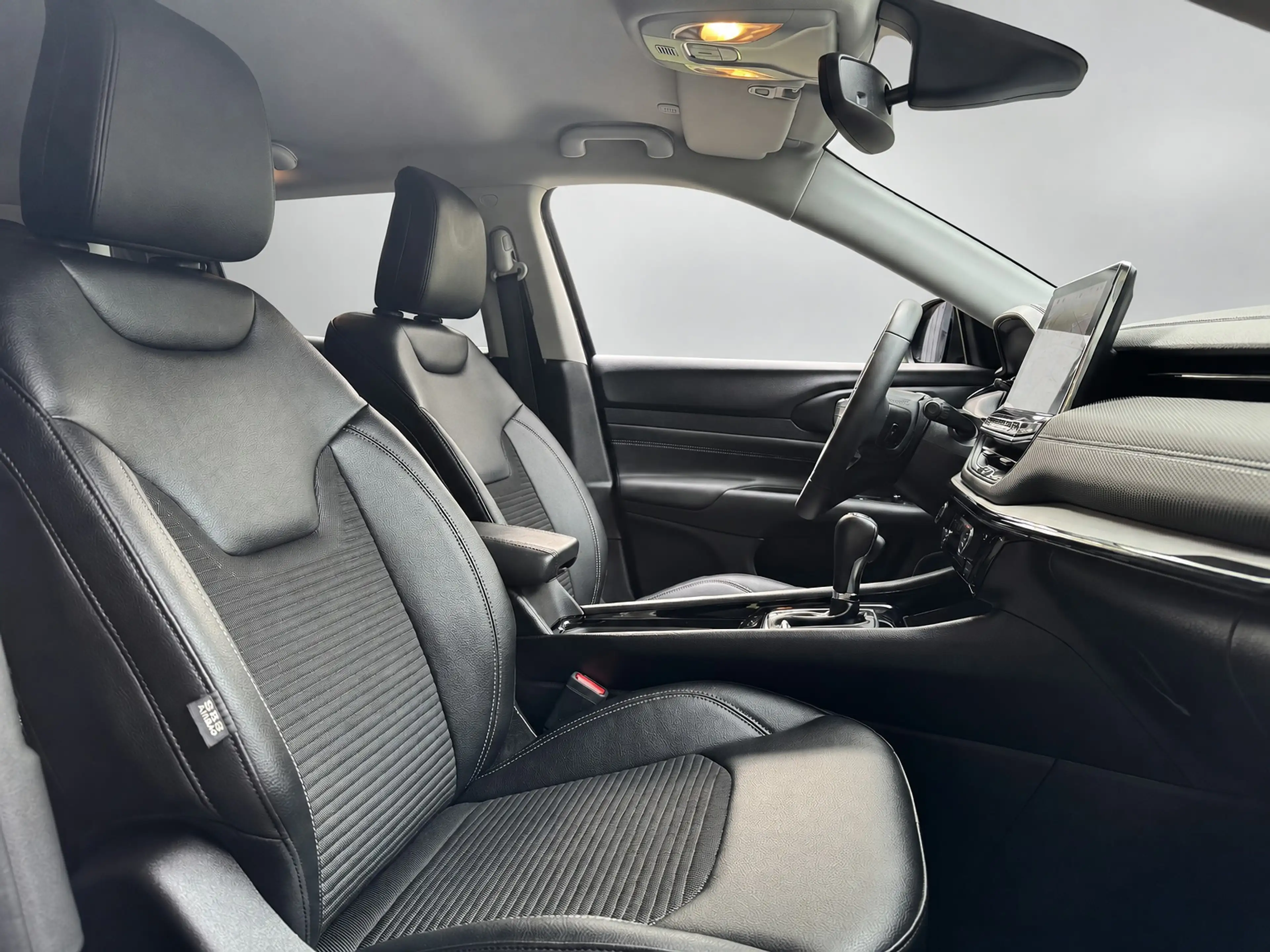 Jeep Compass 4xe 190 Plug-in Hybrid Electric Night Eagle AUT. L — photo 15