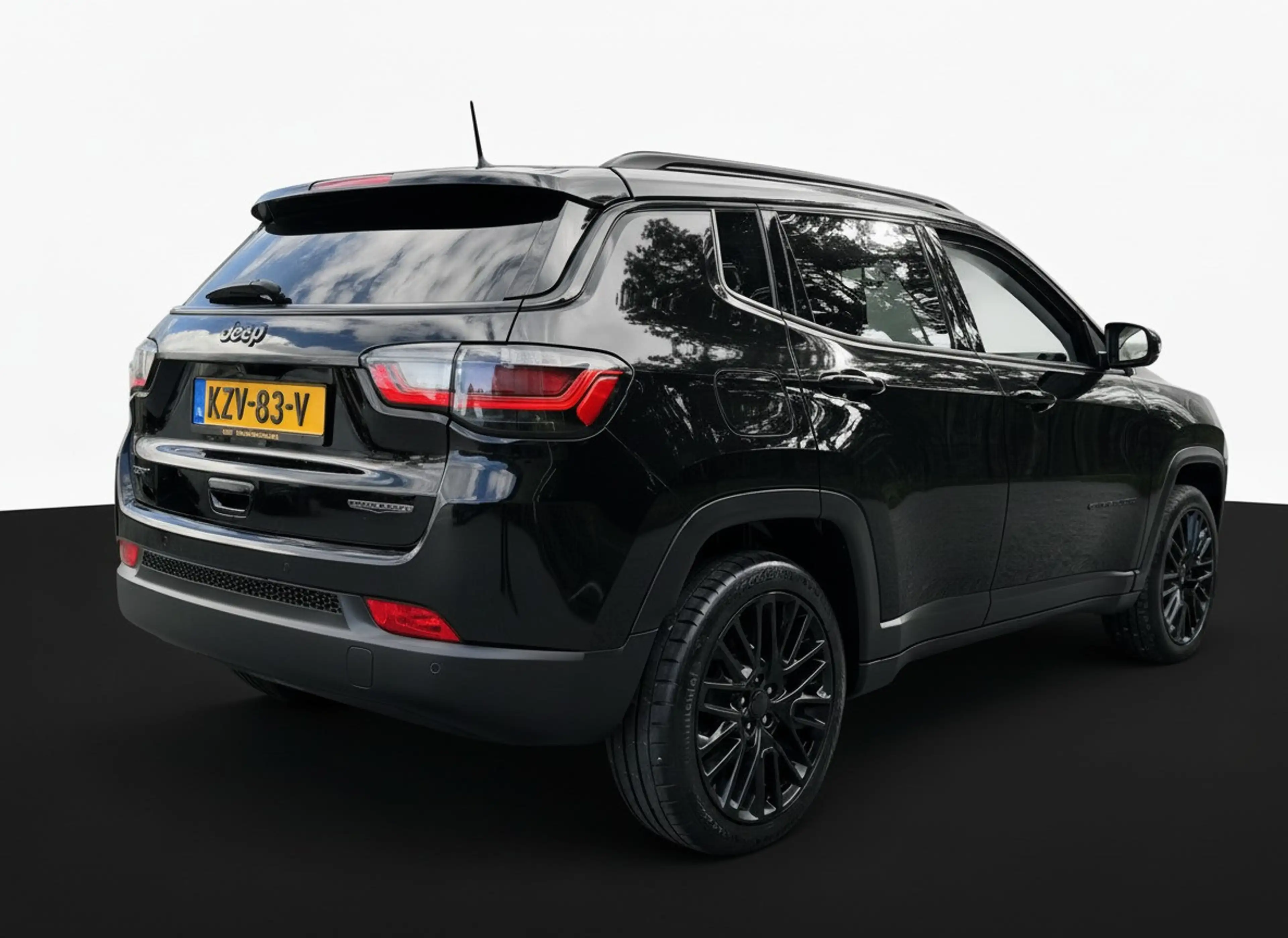 Jeep Compass 4xe 190 Plug-in Hybrid Electric Night Eagle AUT. L — photo 11