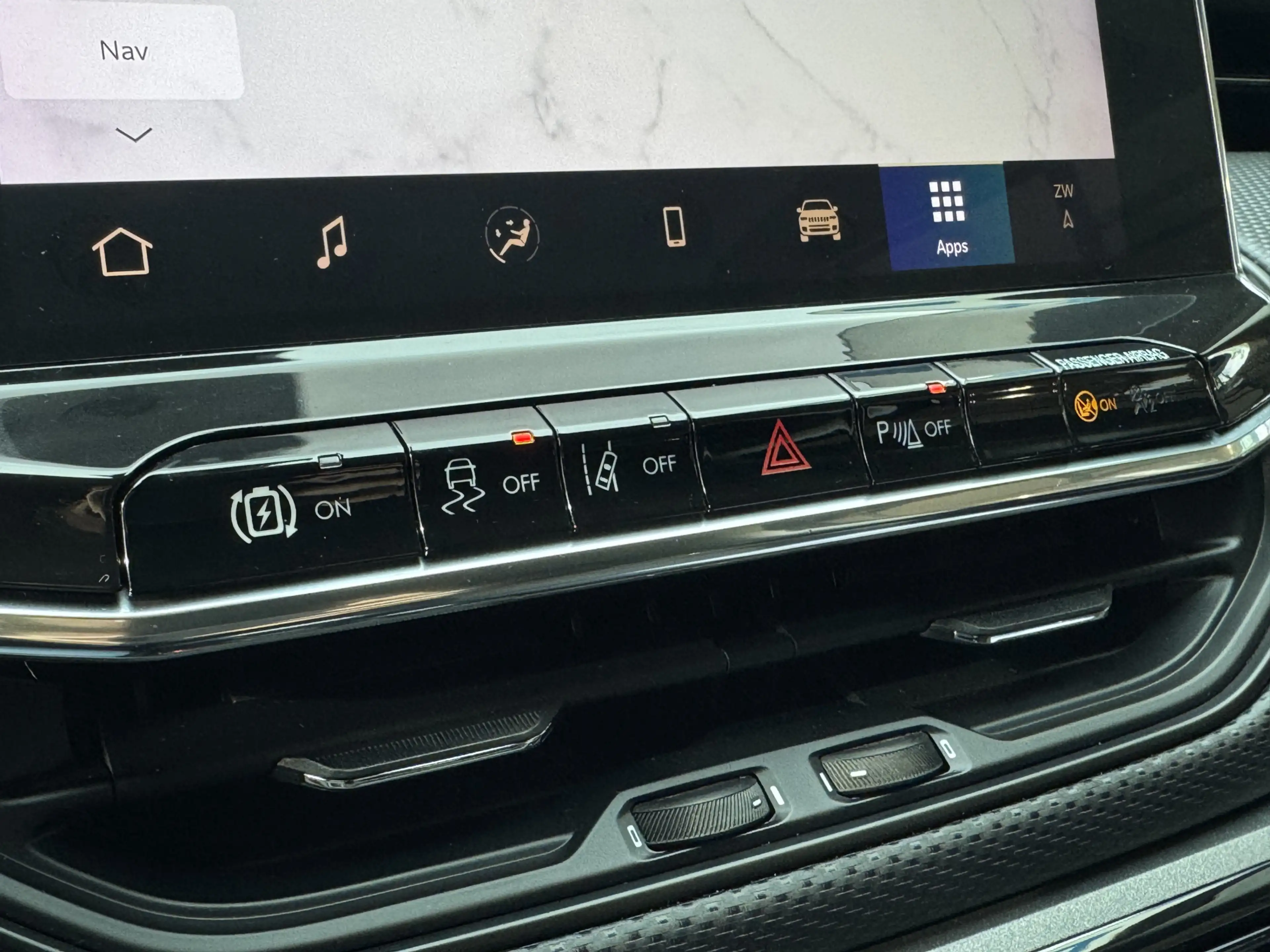 Jeep Compass 4xe 190 Plug-in Hybrid Electric Night Eagle AUT. L — photo 22