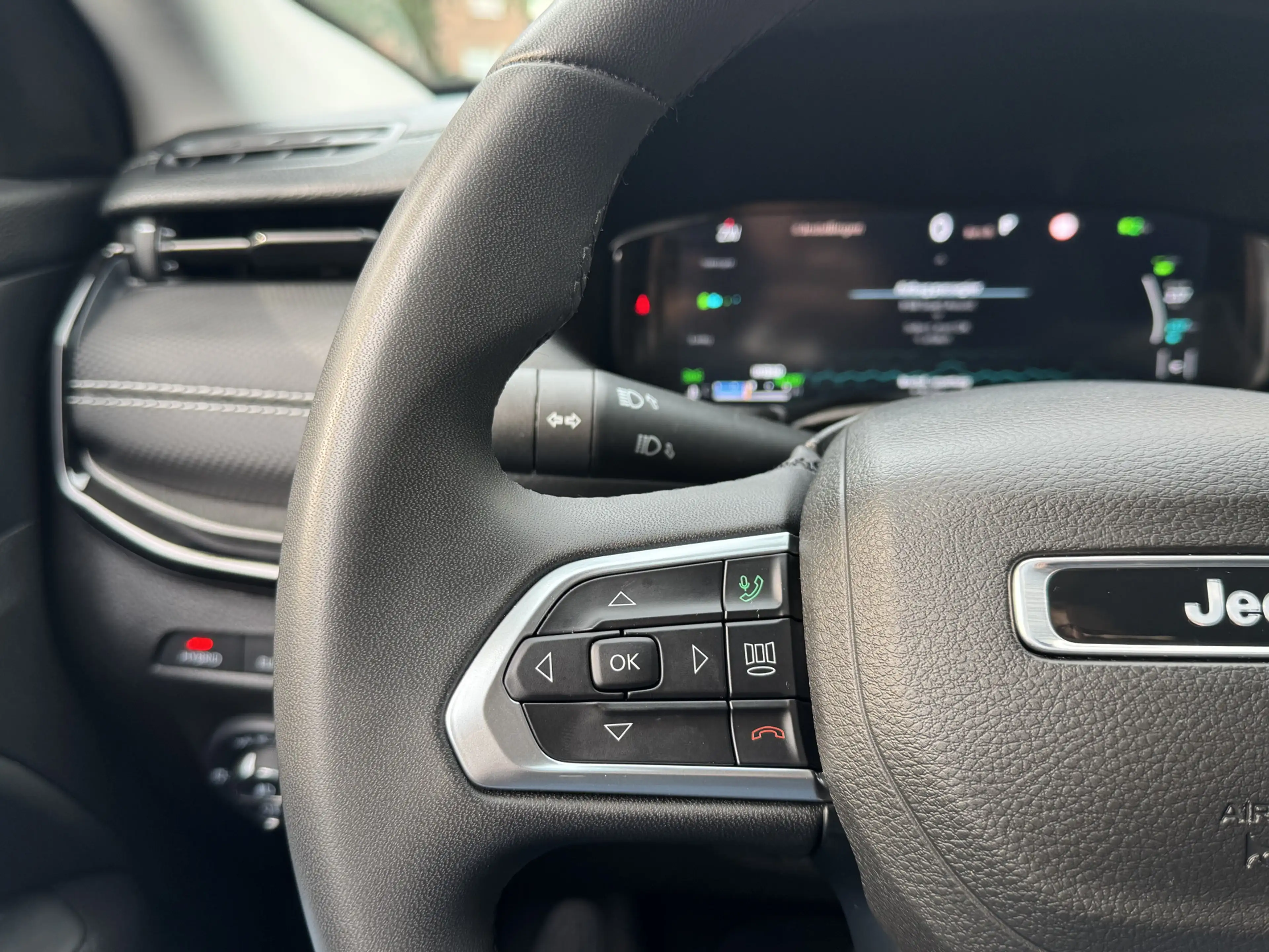 Jeep Compass 4xe 190 Plug-in Hybrid Electric Night Eagle AUT. L — photo 17