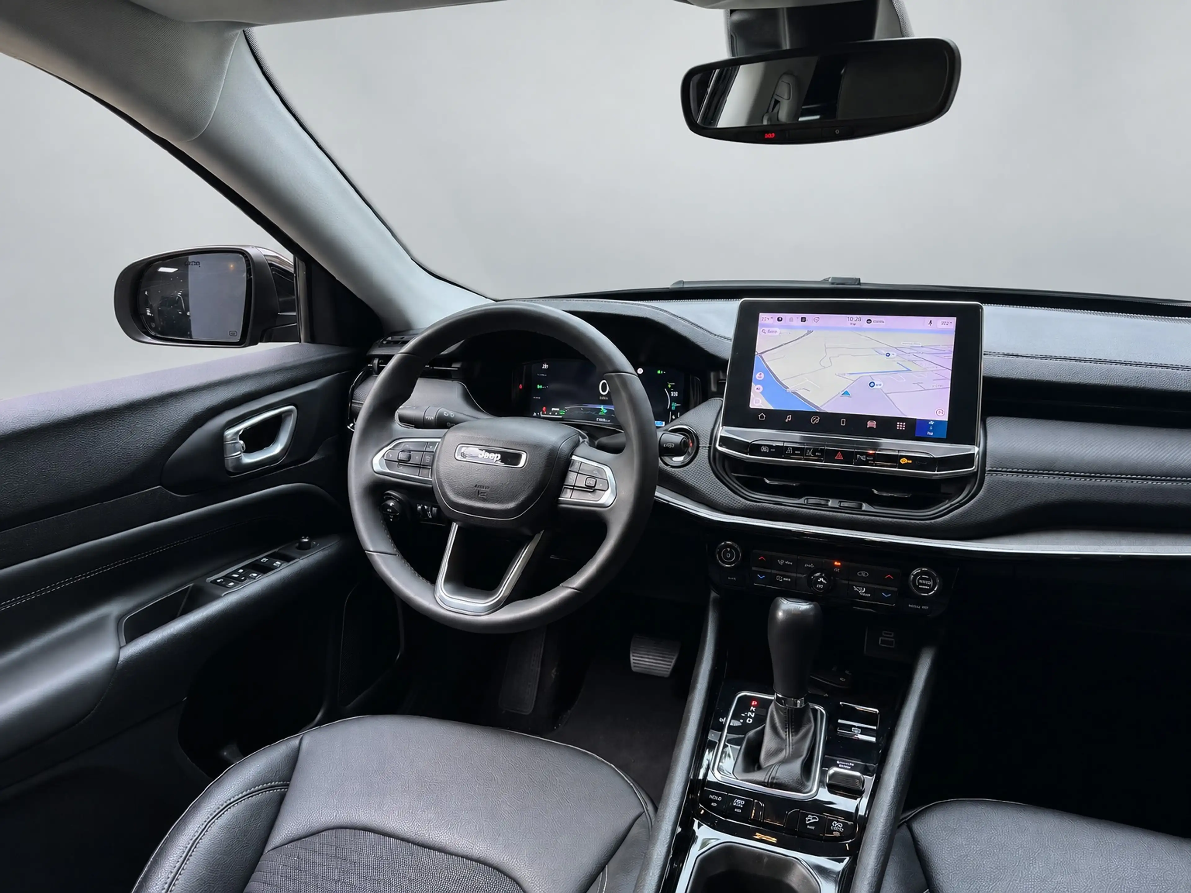 Jeep Compass 4xe 190 Plug-in Hybrid Electric Night Eagle AUT. L — photo 25
