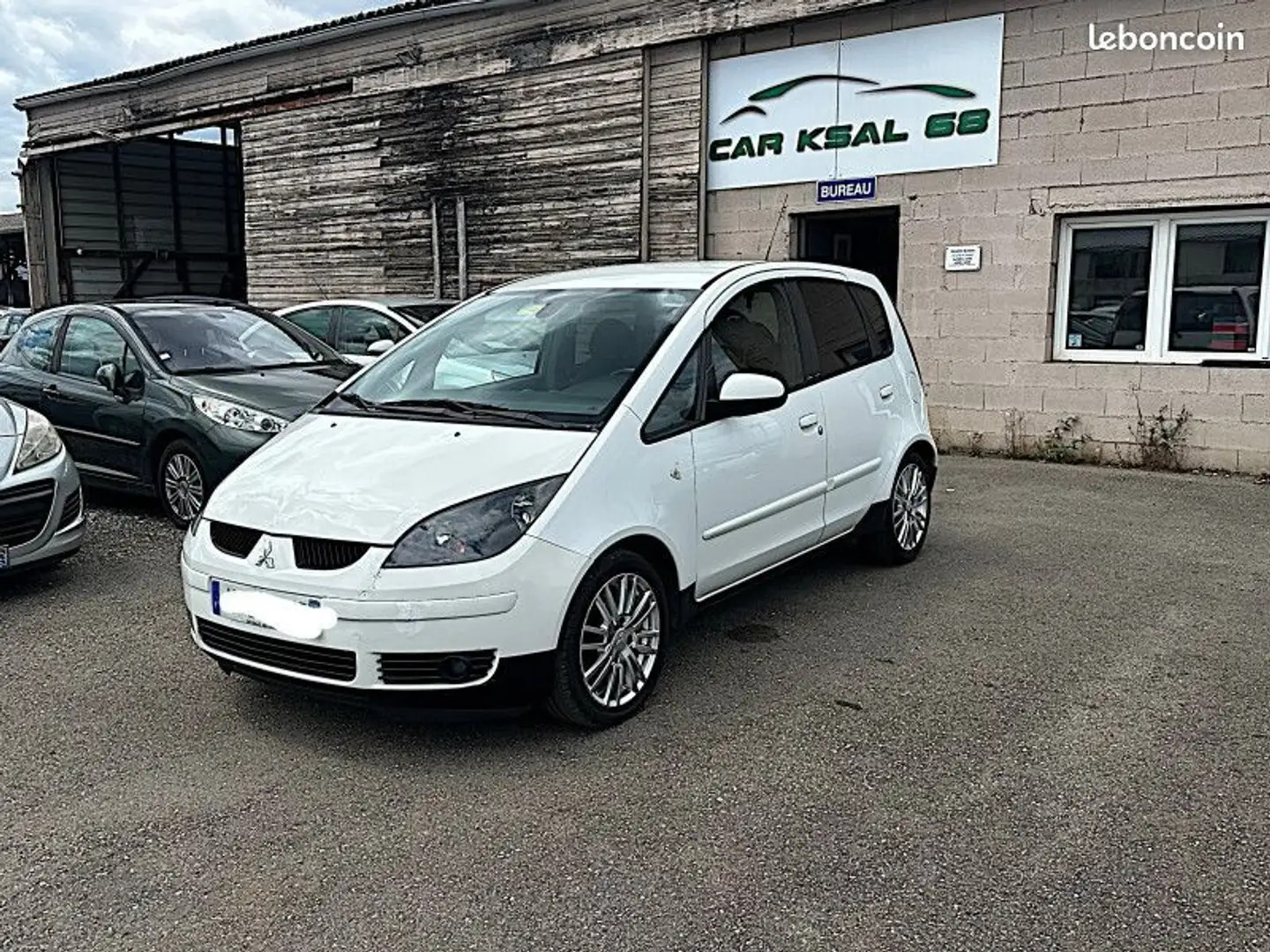 Mitsubishi Colt 1.3 INVITE 5P Blanc - 1