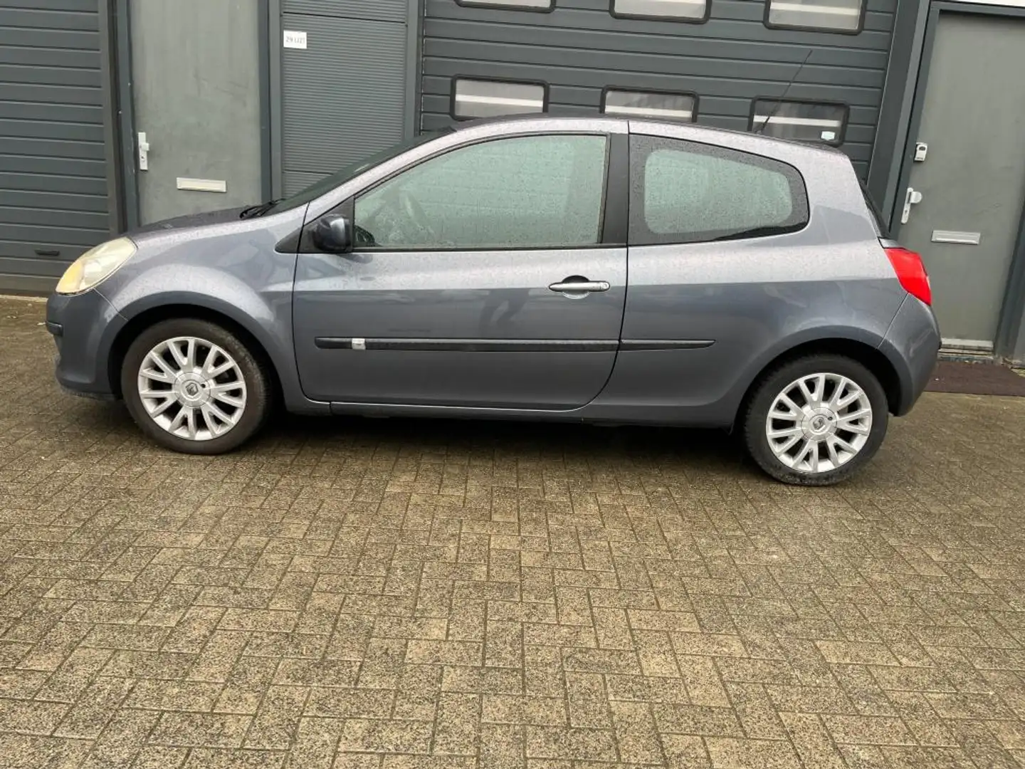 Renault Clio 1.2 TCE Collection Blau - 2