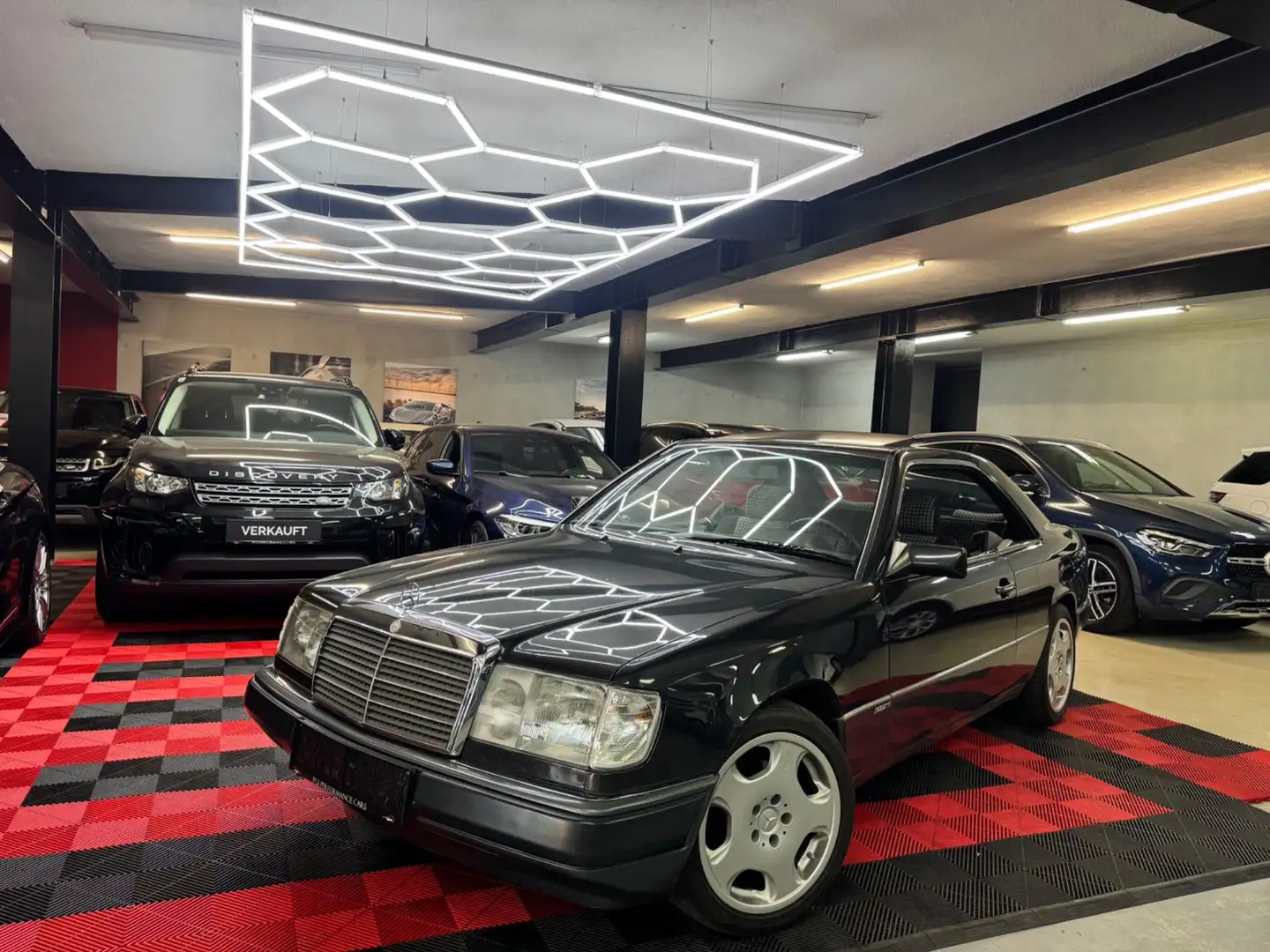 Mercedes-Benz CE 300 Coupé Automatik Schwarz - 1