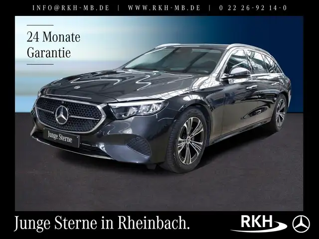 Mercedes-Benz E main image