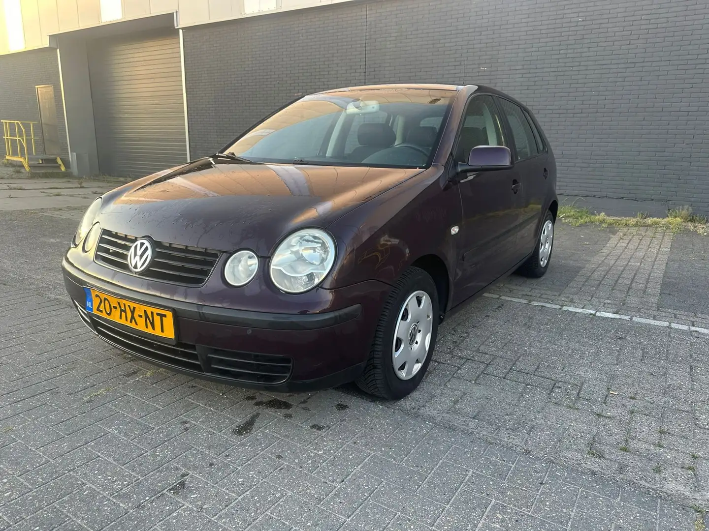 Volkswagen Polo 1.4-16V Comfortline Mauve - 1