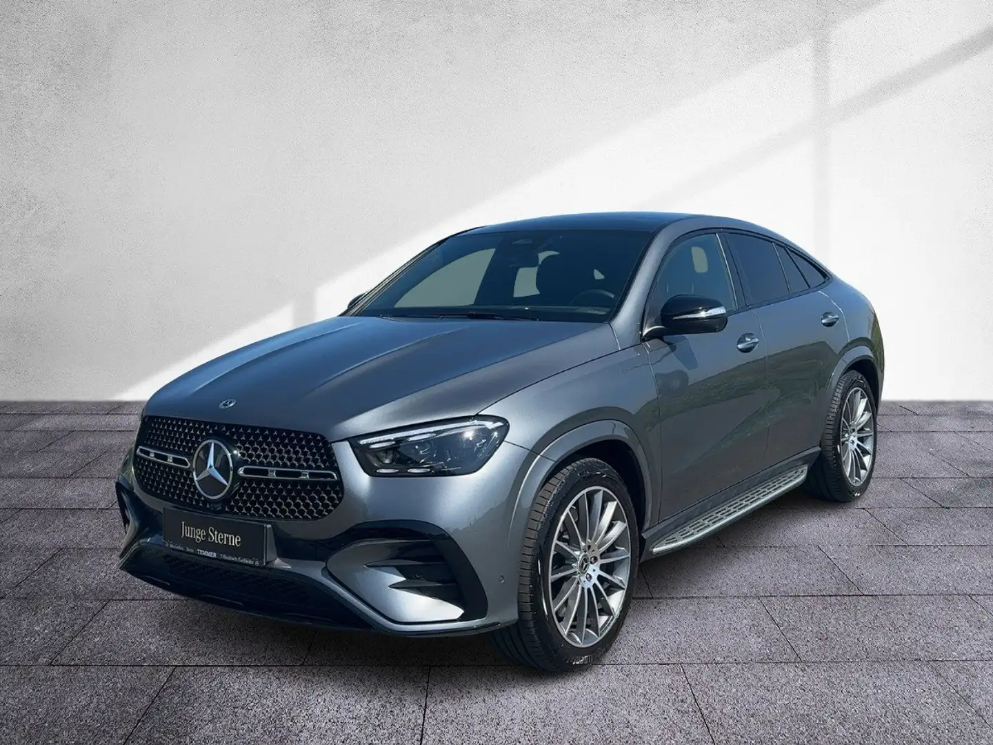 Mercedes-Benz GLE 450 d 4M Coupé NP:142.134 AMG PREM+ AIR DISTR Grau - 2