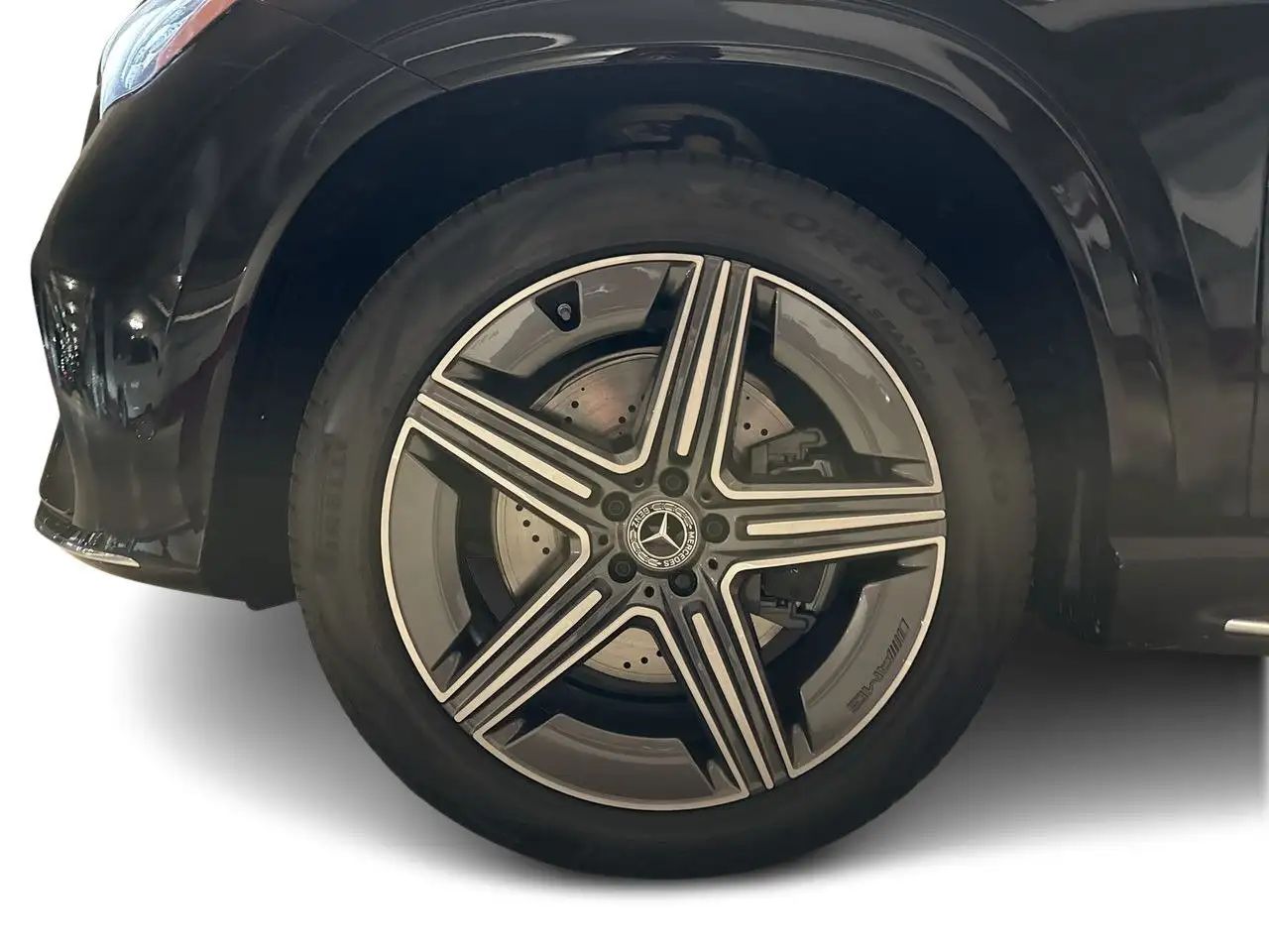Mercedes-Benz GLE снимка Mercedes-Benz GLE