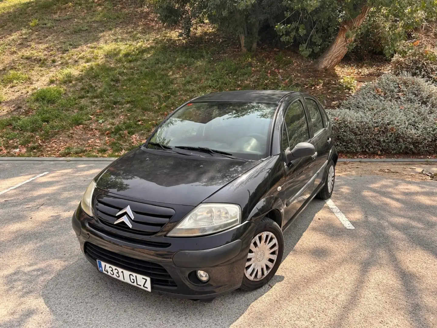 Citroen C3 1.4HDI Exclusive Schwarz - 1