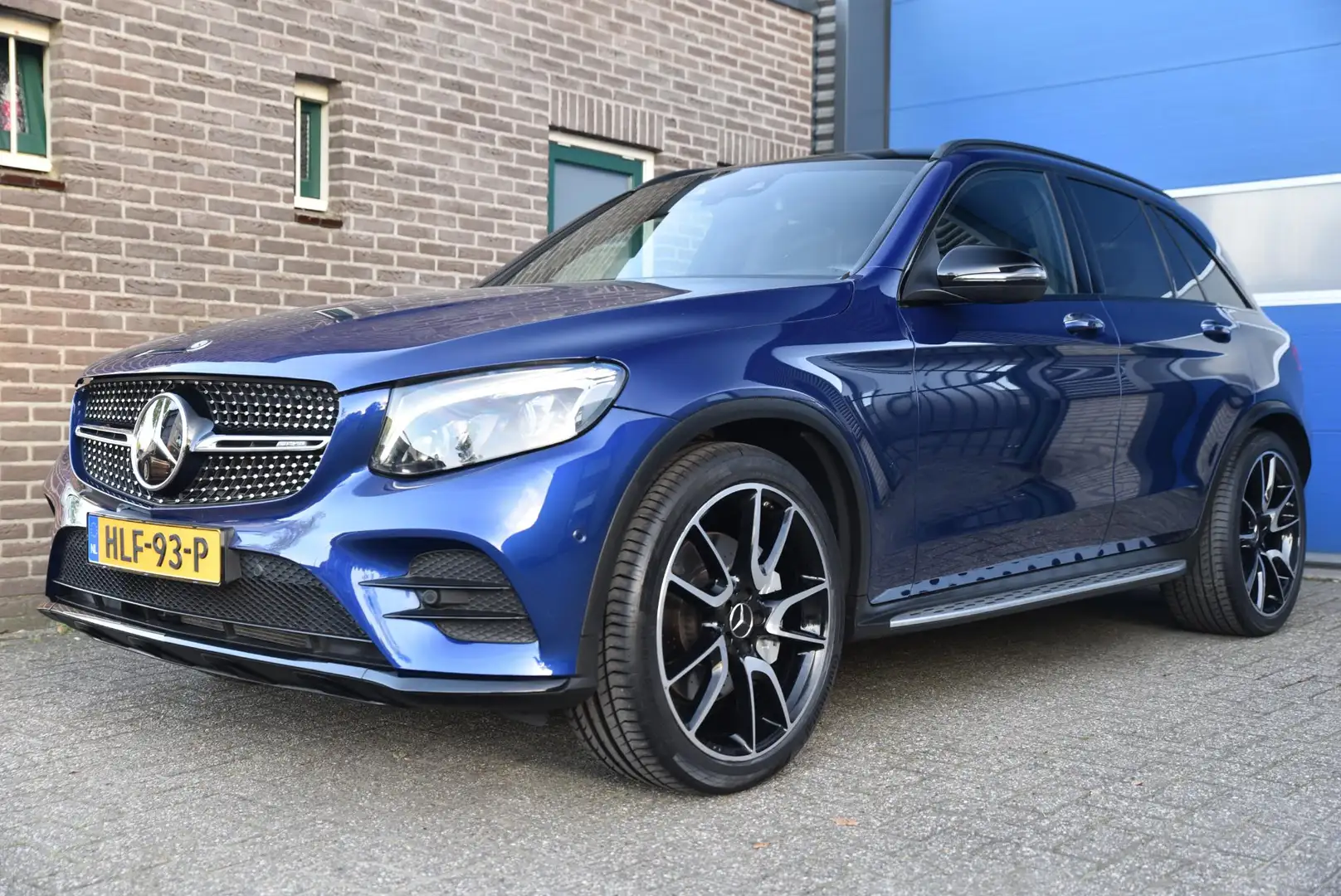 Mercedes-Benz GLC 43 AMG 4MATIC PANO Modrá - 1