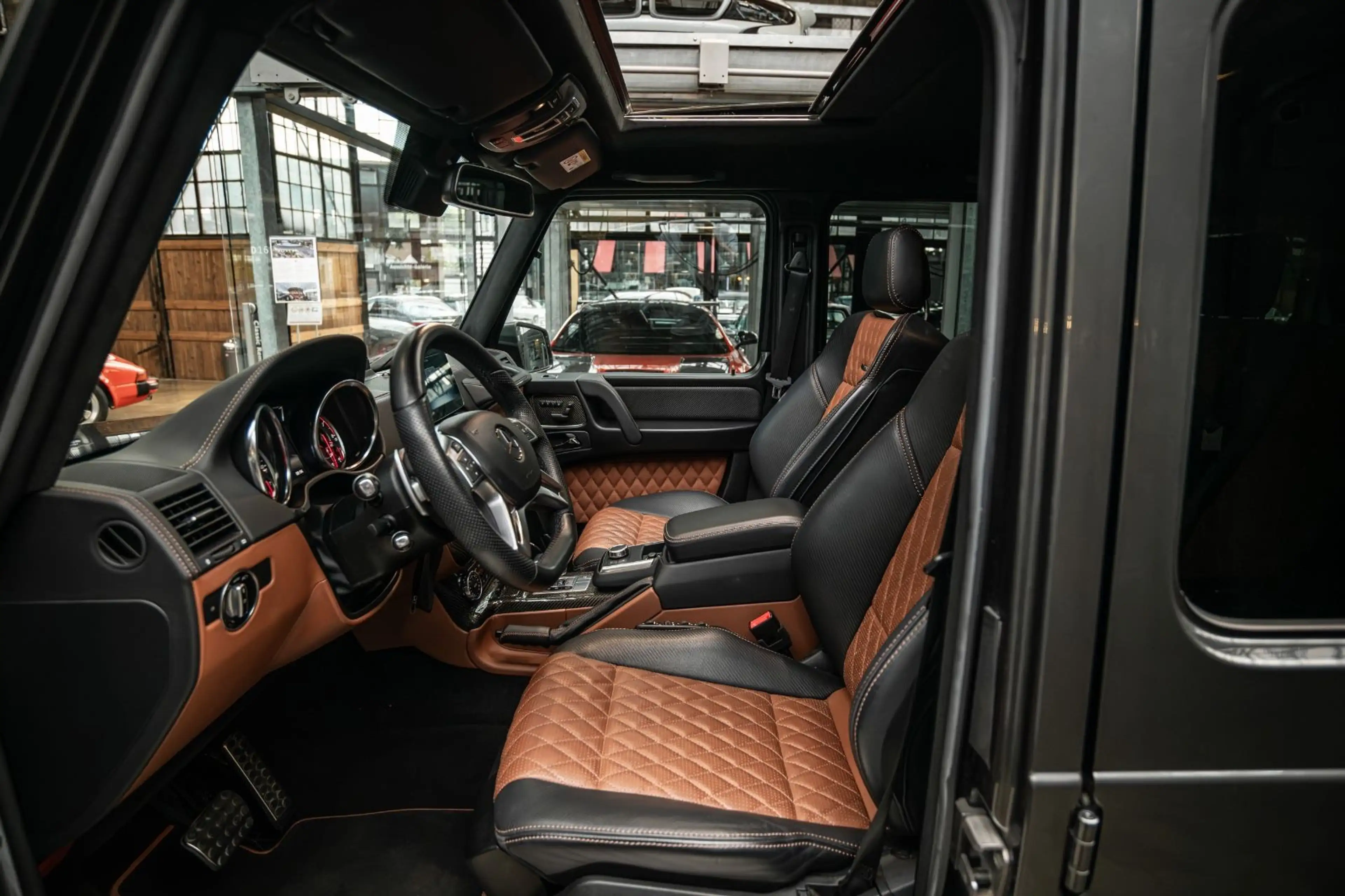 Mercedes-Benz G 63 AMG G63 Edition 463 - Exklusiv - Designo - CarPlay — photo 21