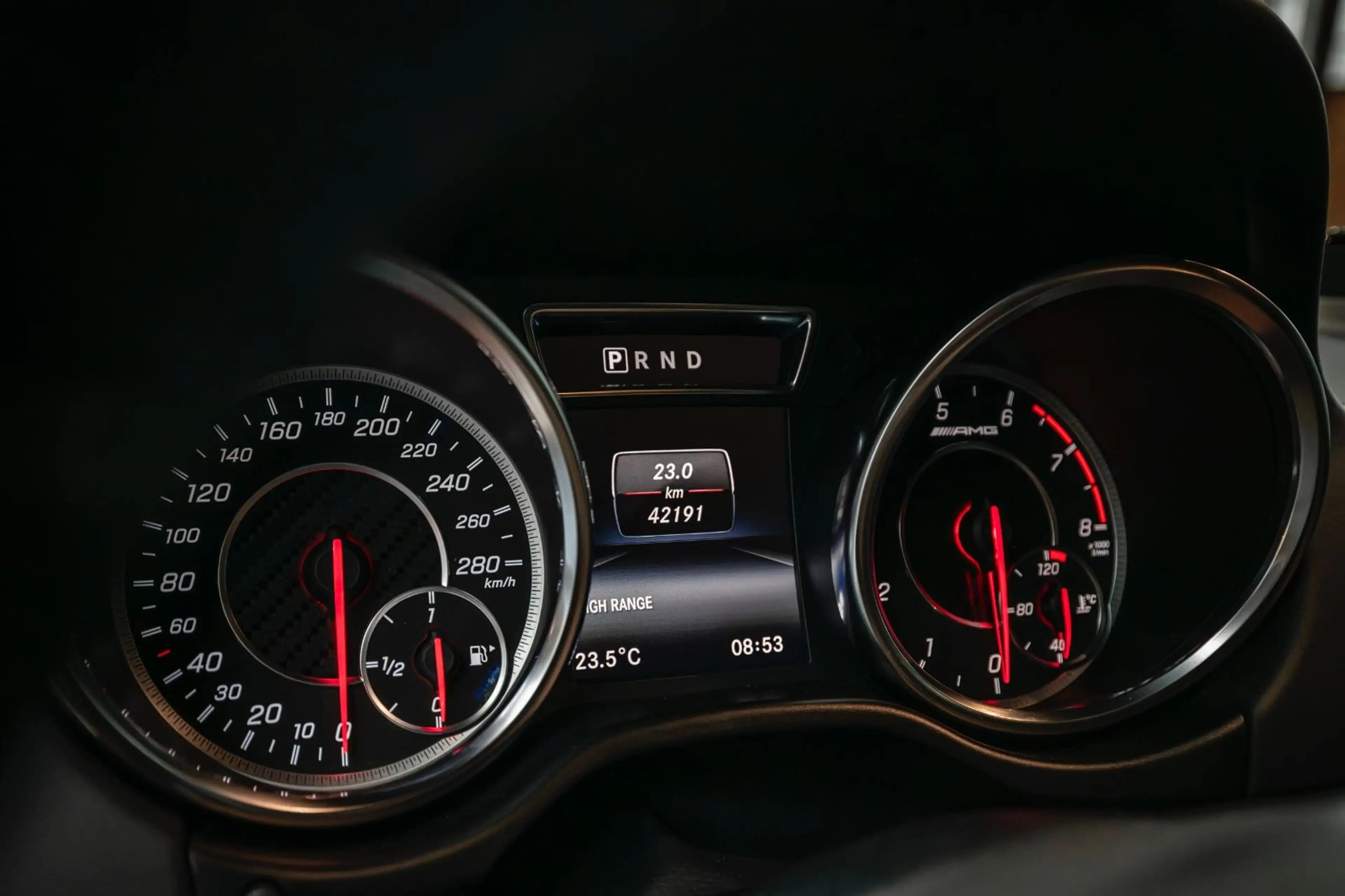 Mercedes-Benz G 63 AMG G63 Edition 463 - Exklusiv - Designo - CarPlay — photo 40