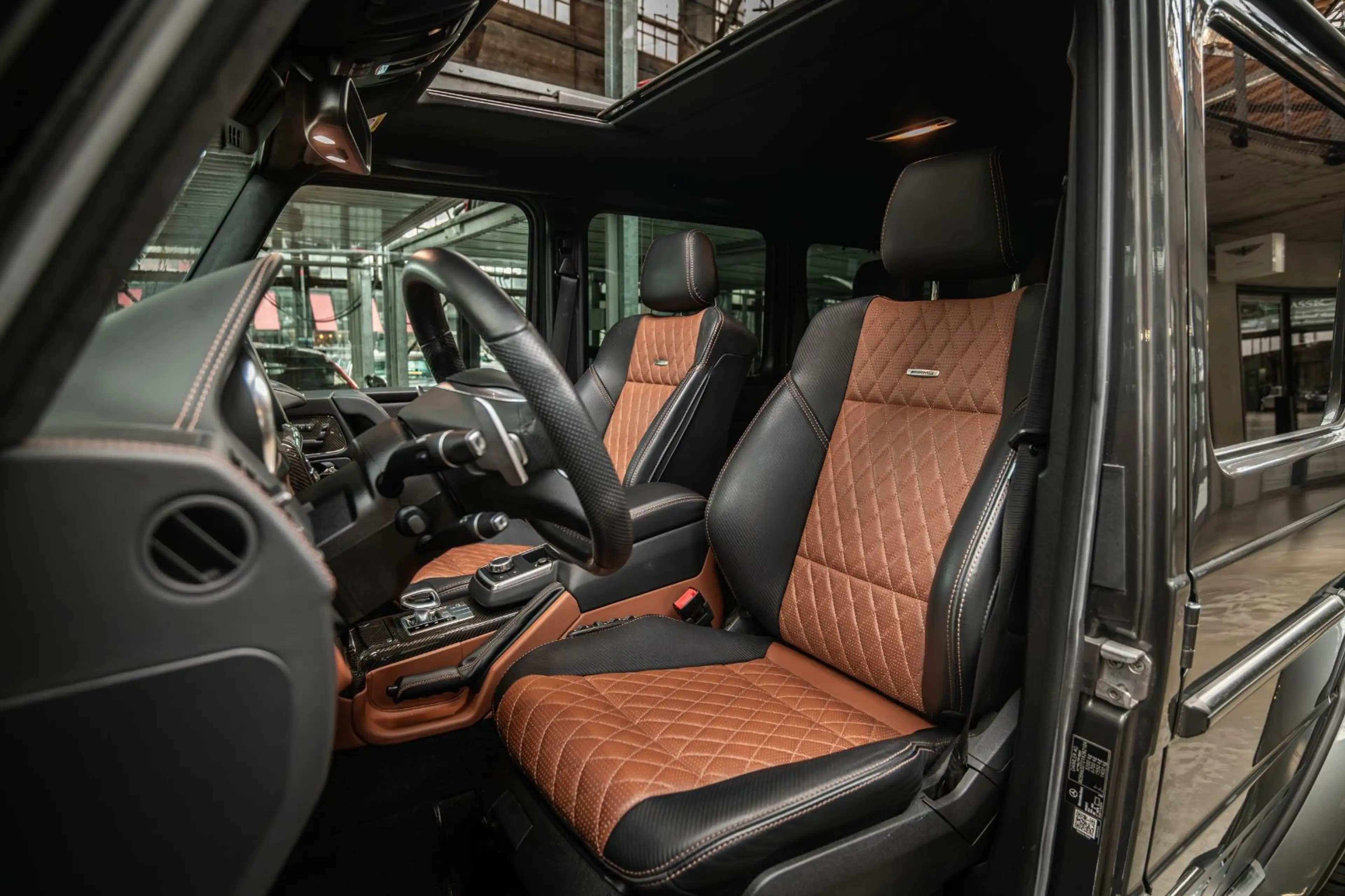 Mercedes-Benz G 63 AMG G63 Edition 463 - Exklusiv - Designo - CarPlay — photo 22