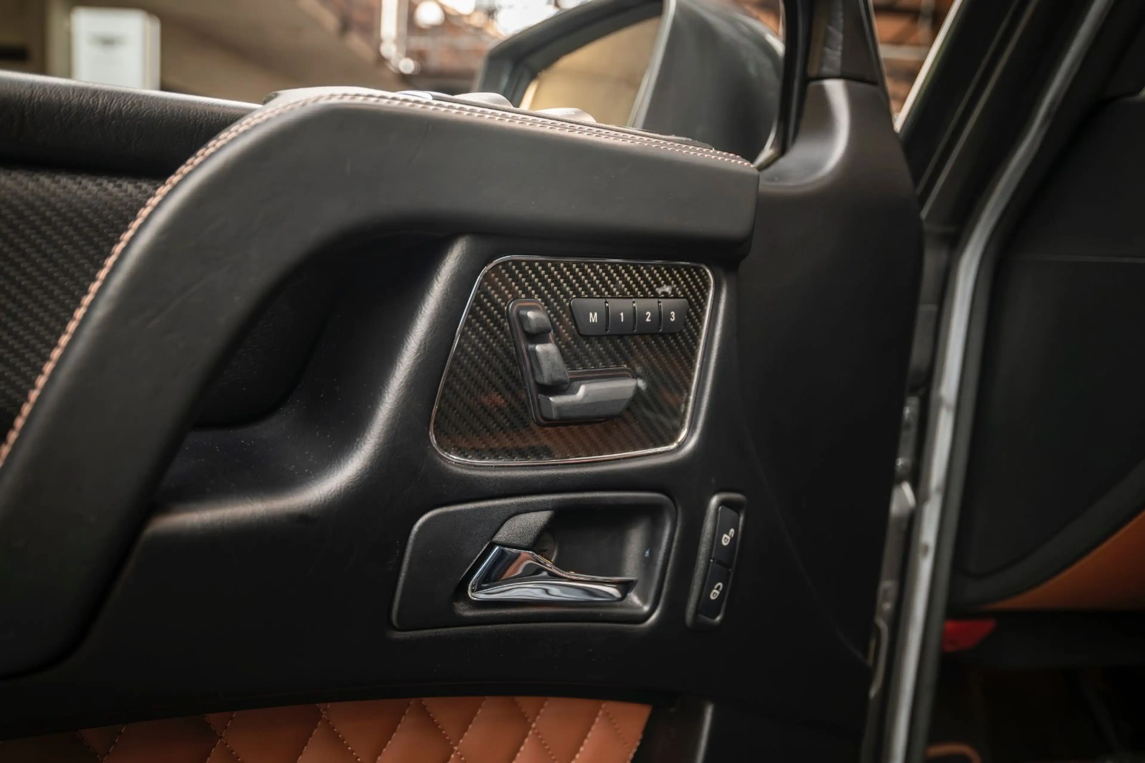 Mercedes-Benz G 63 AMG G63 Edition 463 - Exklusiv - Designo - CarPlay — photo 39