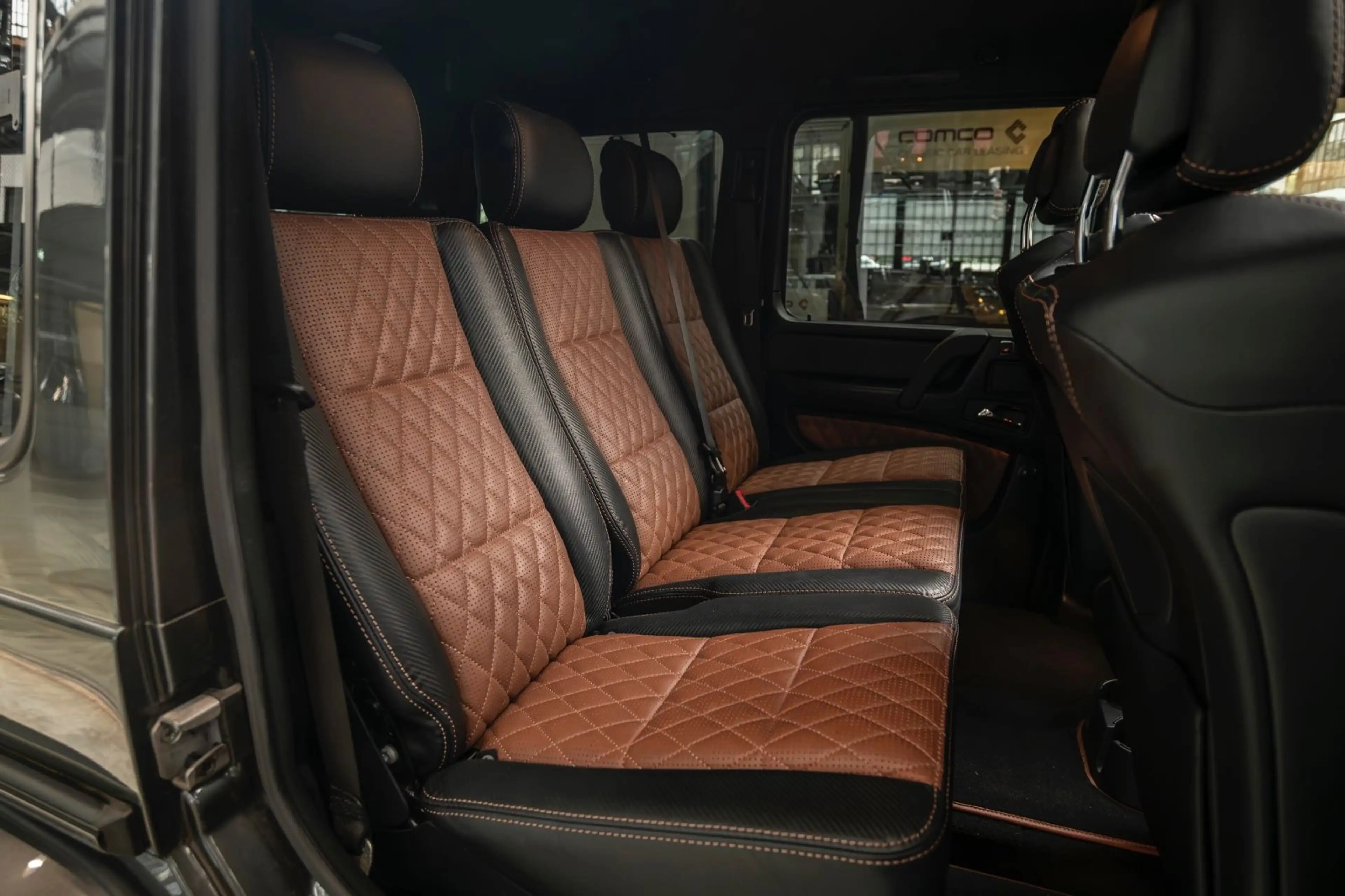 Mercedes-Benz G 63 AMG G63 Edition 463 - Exklusiv - Designo - CarPlay — photo 30