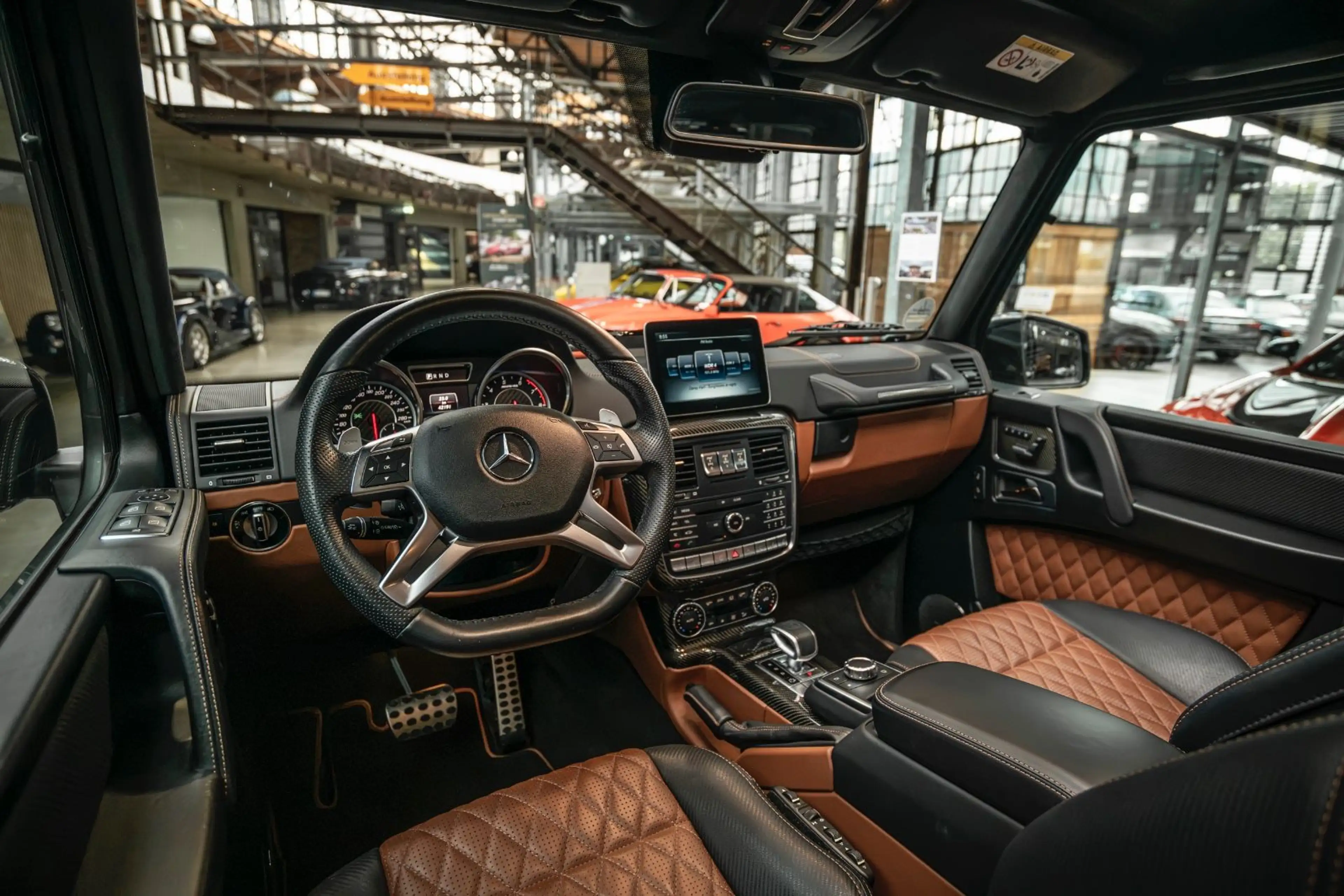 Mercedes-Benz G 63 AMG G63 Edition 463 - Exklusiv - Designo - CarPlay — photo 19