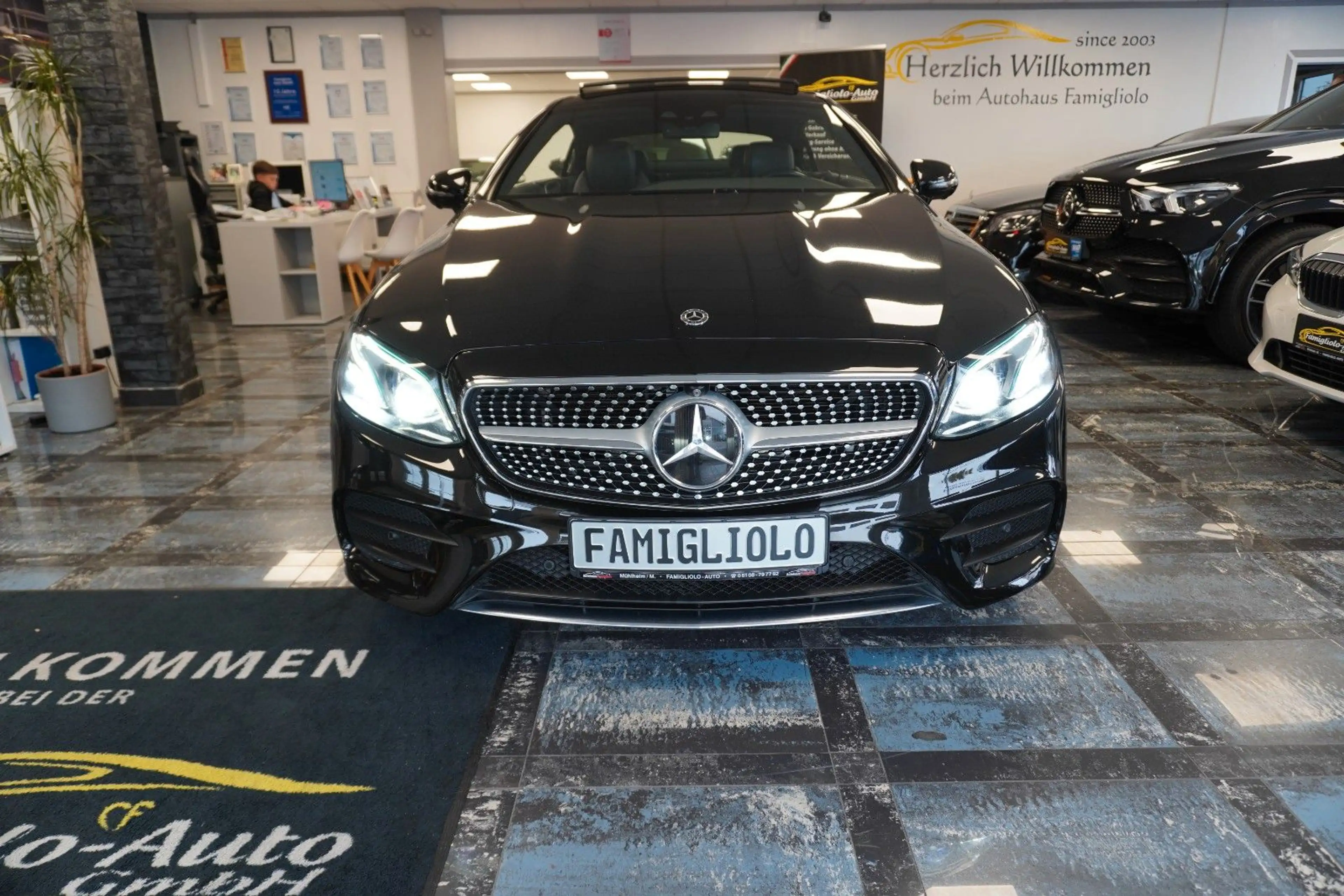 Mercedes-Benz E 400 Coupe 4Matic/Panoramadach/LED Schein/Leder — photo 5