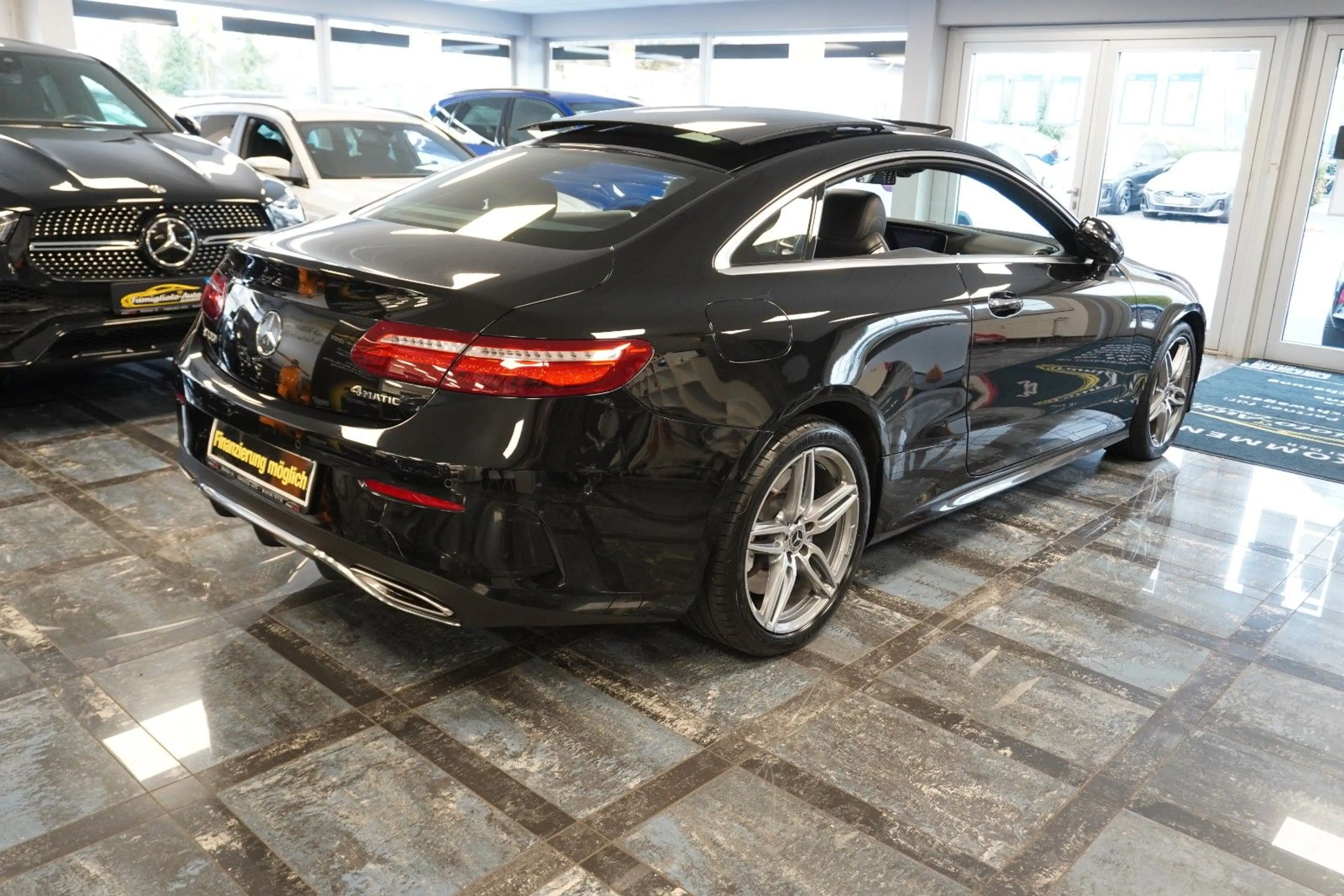 Mercedes-Benz E 400 Coupe 4Matic/Panoramadach/LED Schein/Leder — photo 13