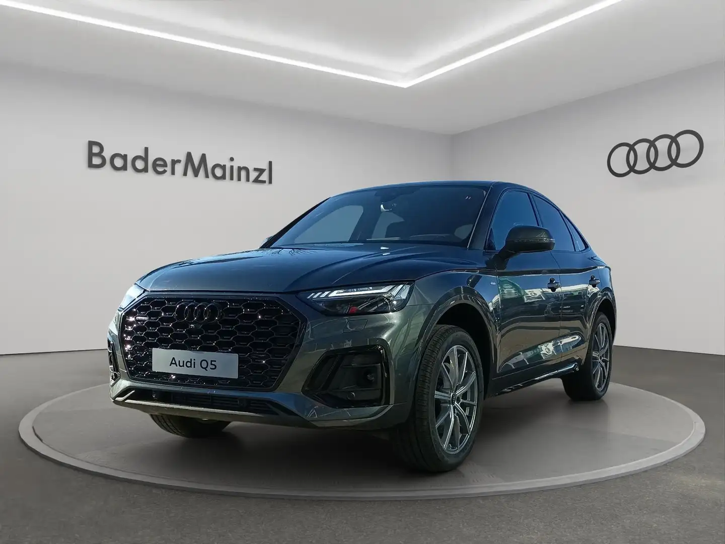 Audi Q5 Sportback 2.0 TFSI quattro S Line Navi AHK Grau - 1