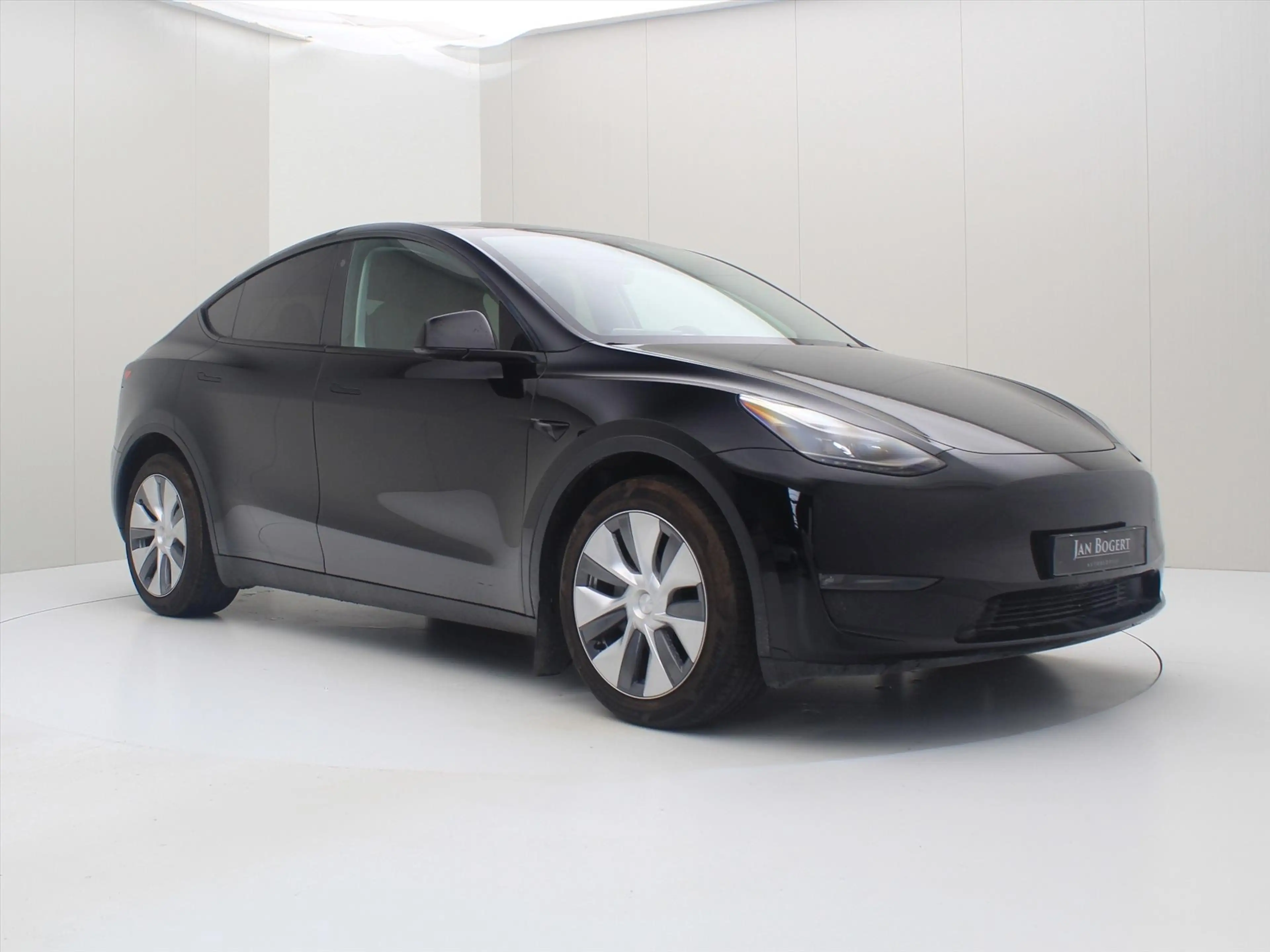 Tesla Model Y Long Range AWD 75kWh 351pk 93% SoH [ TREKHAAK+AMD — photo 4