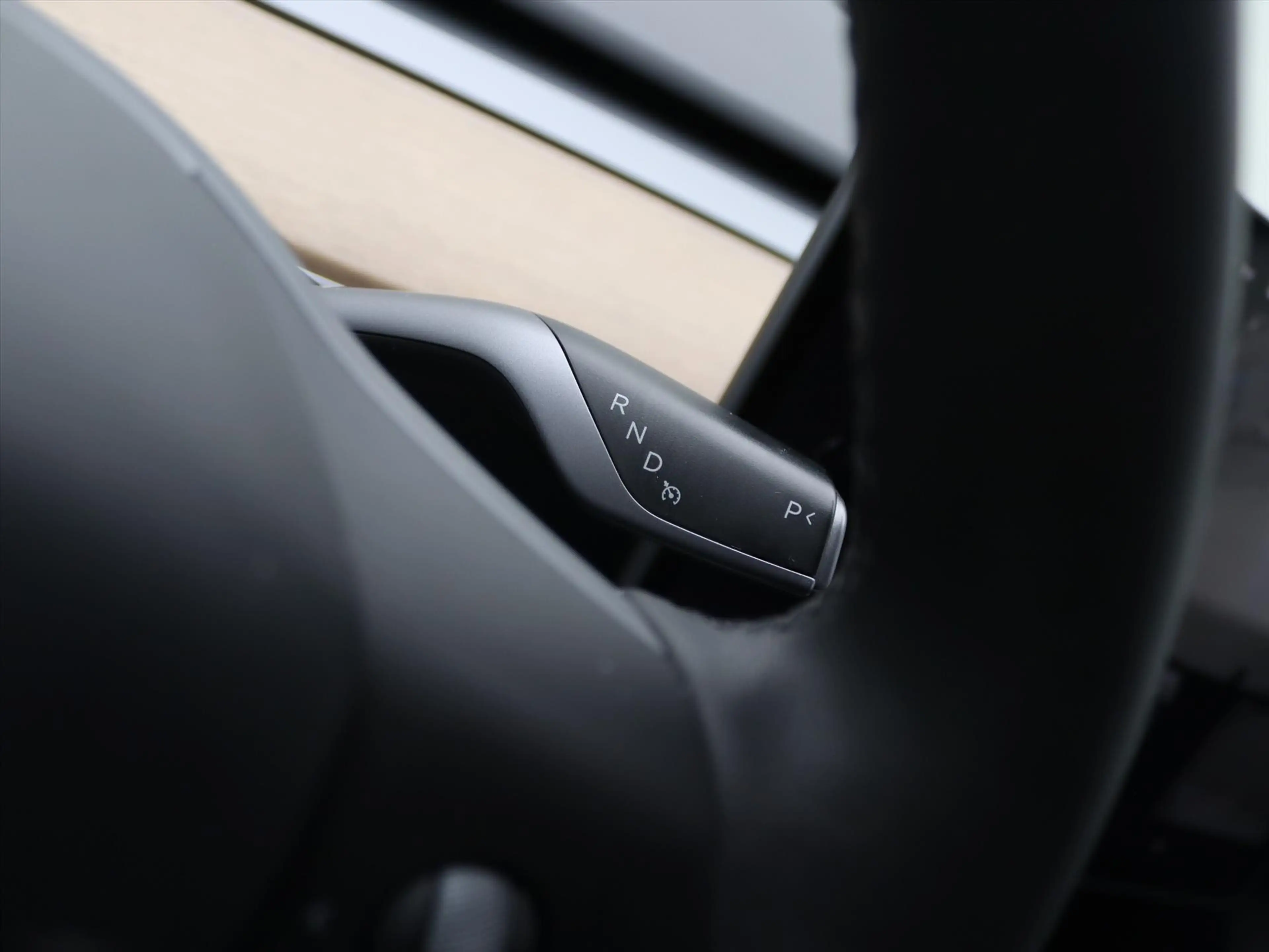Tesla Model Y Long Range AWD 75kWh 351pk 93% SoH [ TREKHAAK+AMD — photo 22