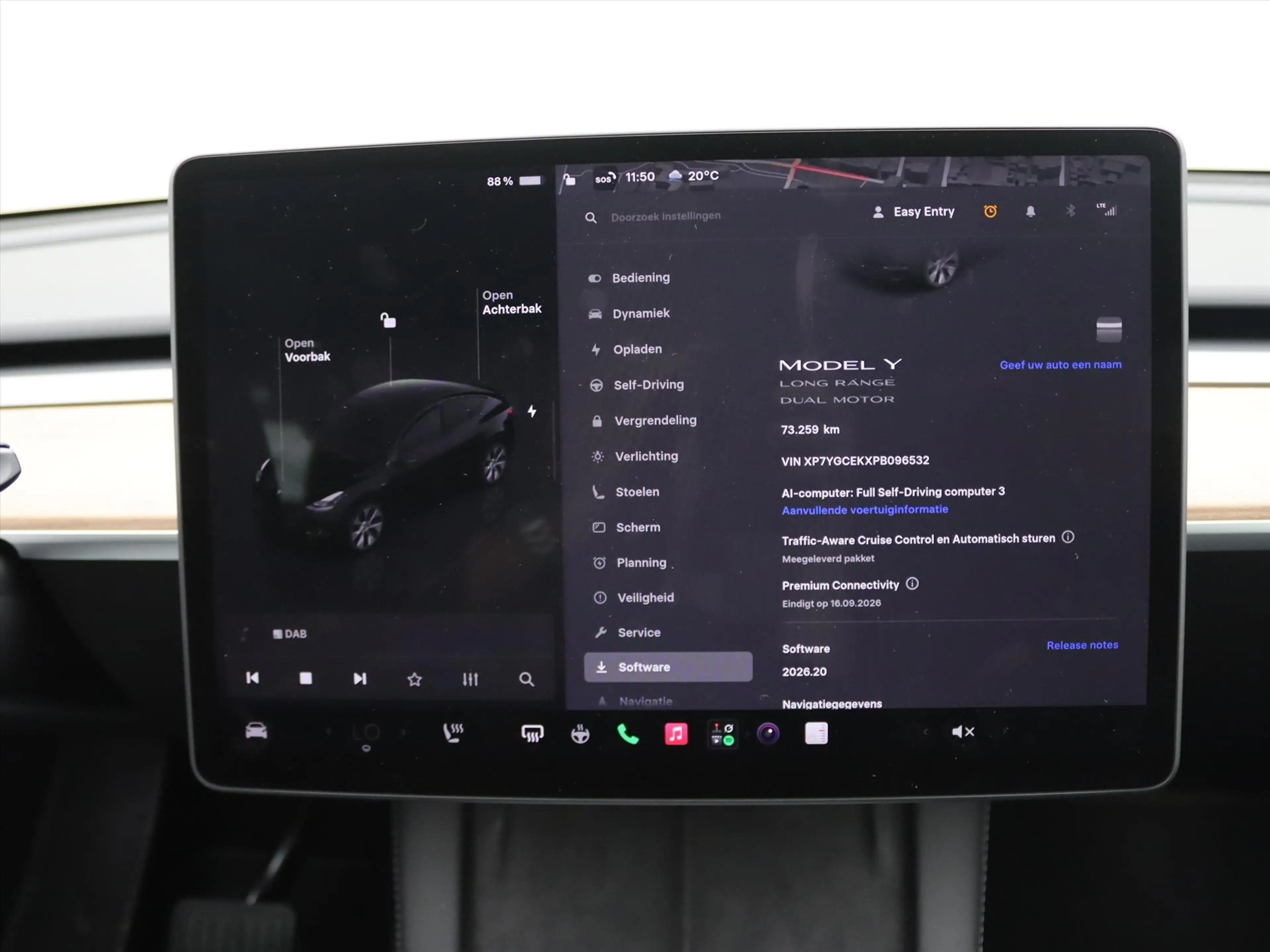 Tesla Model Y Long Range AWD 75kWh 351pk 93% SoH [ TREKHAAK+AMD — photo 33