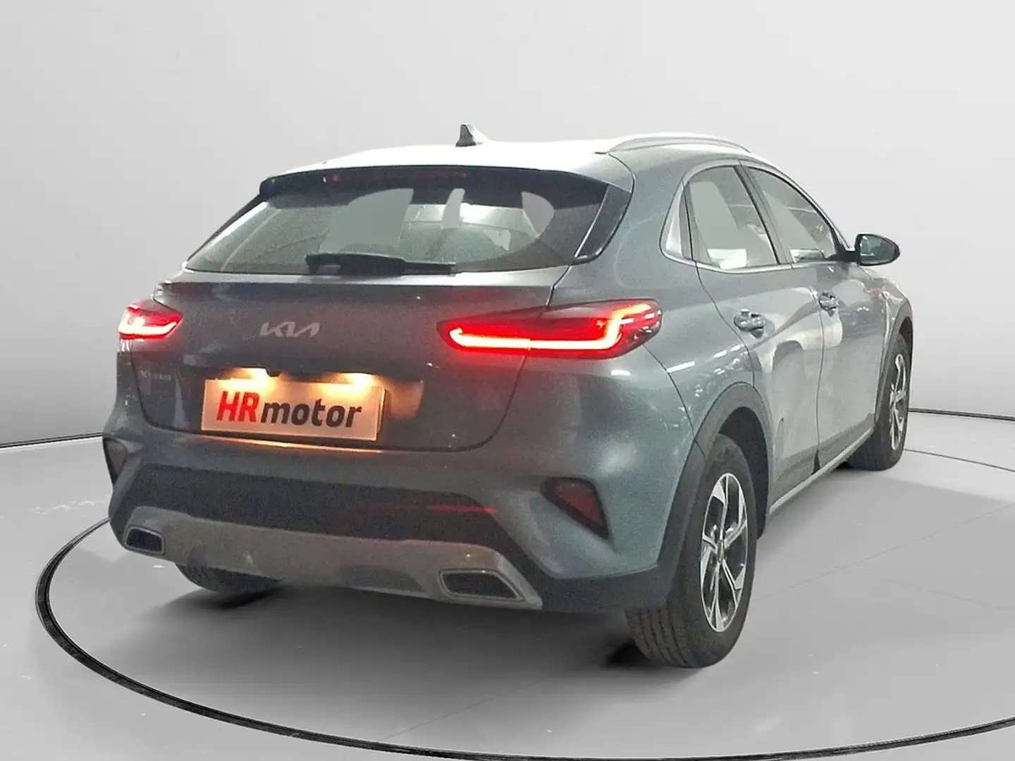 Kia XCeed 1.6 MHEV Emotion DCT Blanc - 2