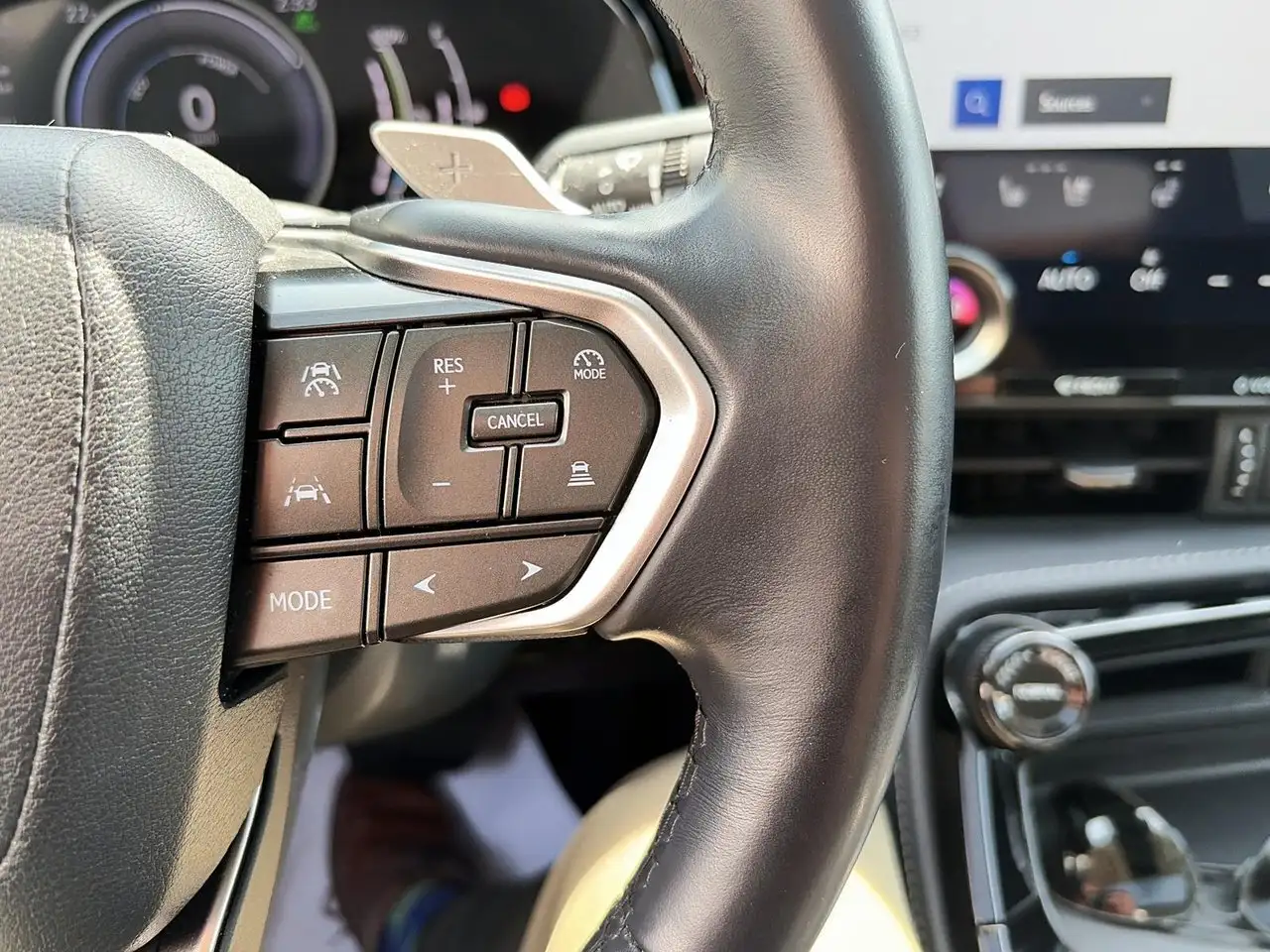 Lexus NX снимка Lexus NX