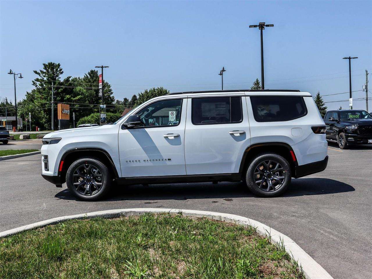 2026 Jeep Grand Wagoneer Limited — photo 1