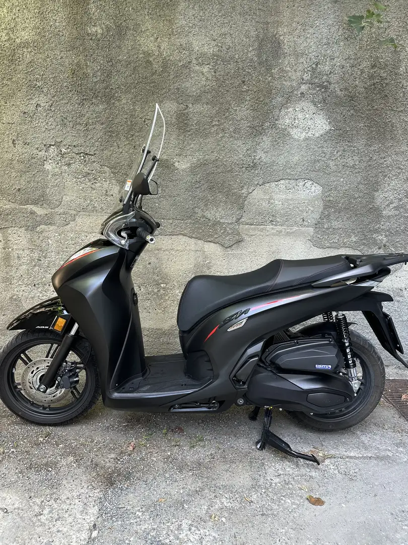 Honda SH 350i sport - 1