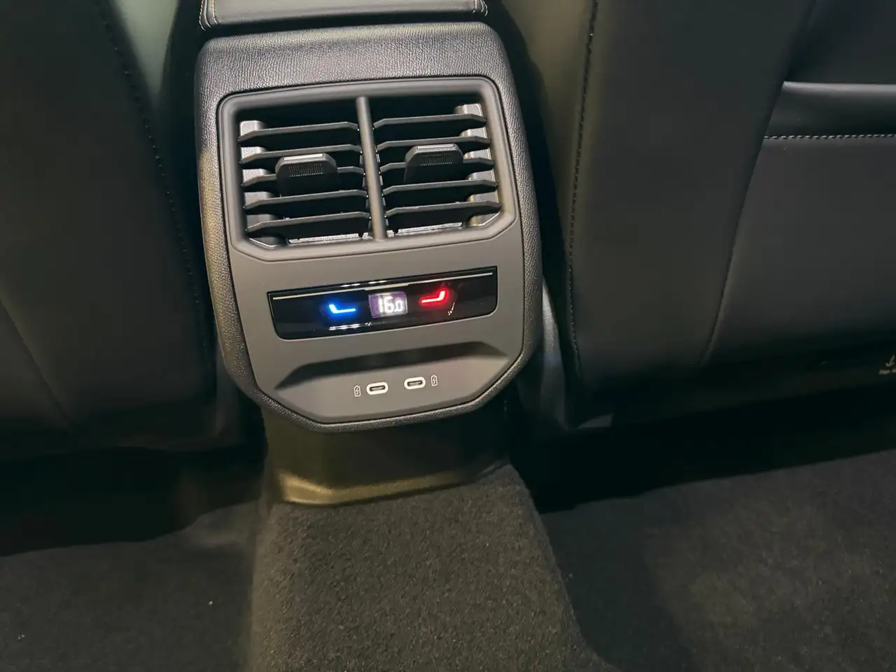 Cupra Formentor 1.5 Hybrid DSG, миниатюра 18