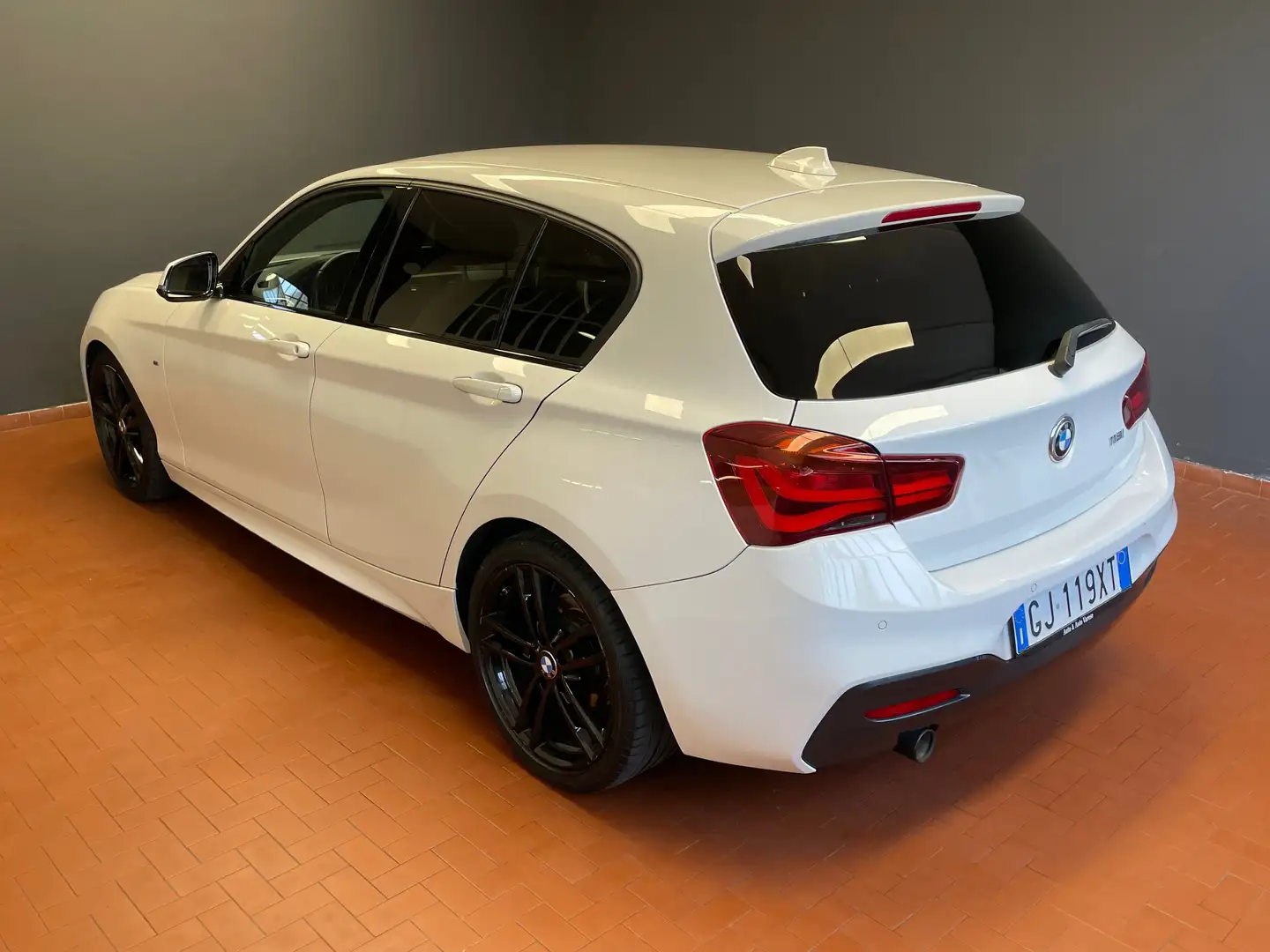 BMW 118 Serie 1 F/20-21 118i Msport 5p - IVA ESPOSTA Bianco - 2