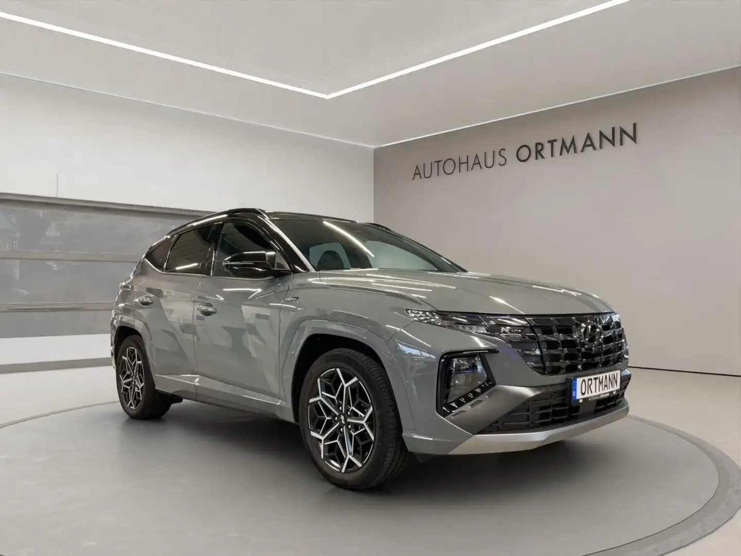Hyundai TUCSON 1.6 PHEV Hybrid "N Line" 4WD Automatik Gris - 1