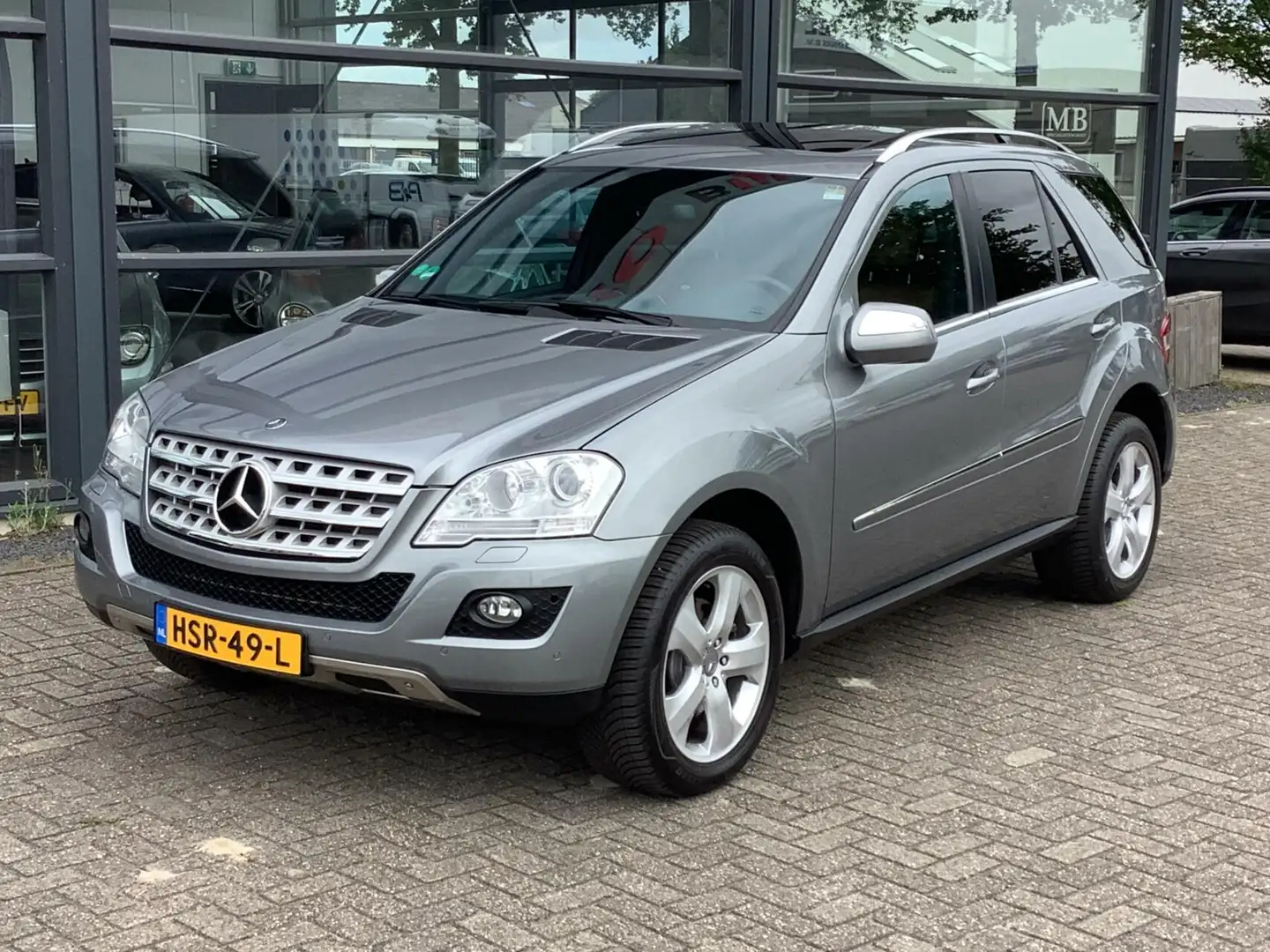 Mercedes-Benz ML 350 M-klasse Prestige, Youngtimer, designo, zeer compl Grijs - 2