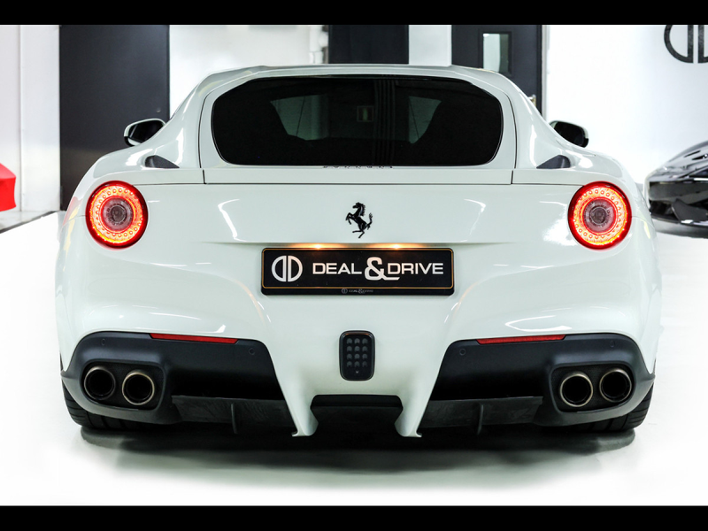 Ferrari F12 6.3 V12 F1°BIANCO AVUS°LA FERRARI STYLE WHEELS — photo 4