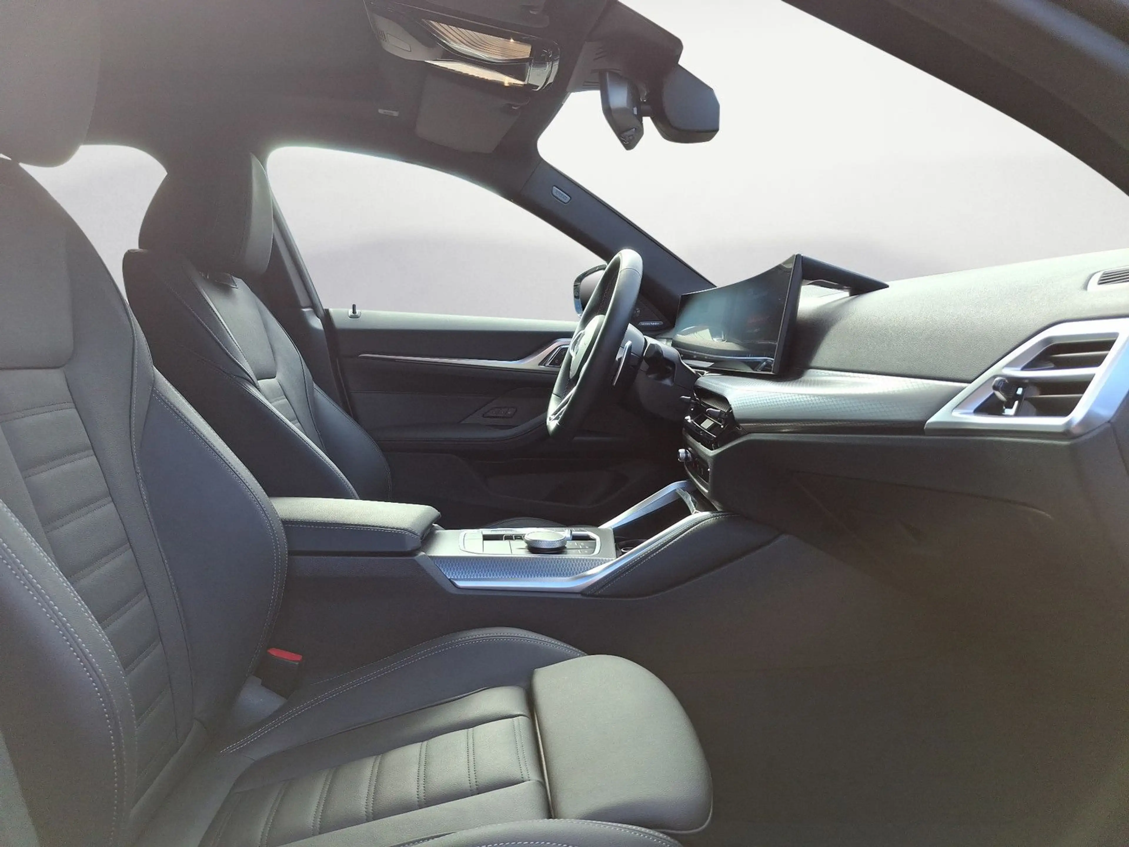 BMW 440 M440i xDrive Gran Coupe Innovation Glasdach driv — photo 13