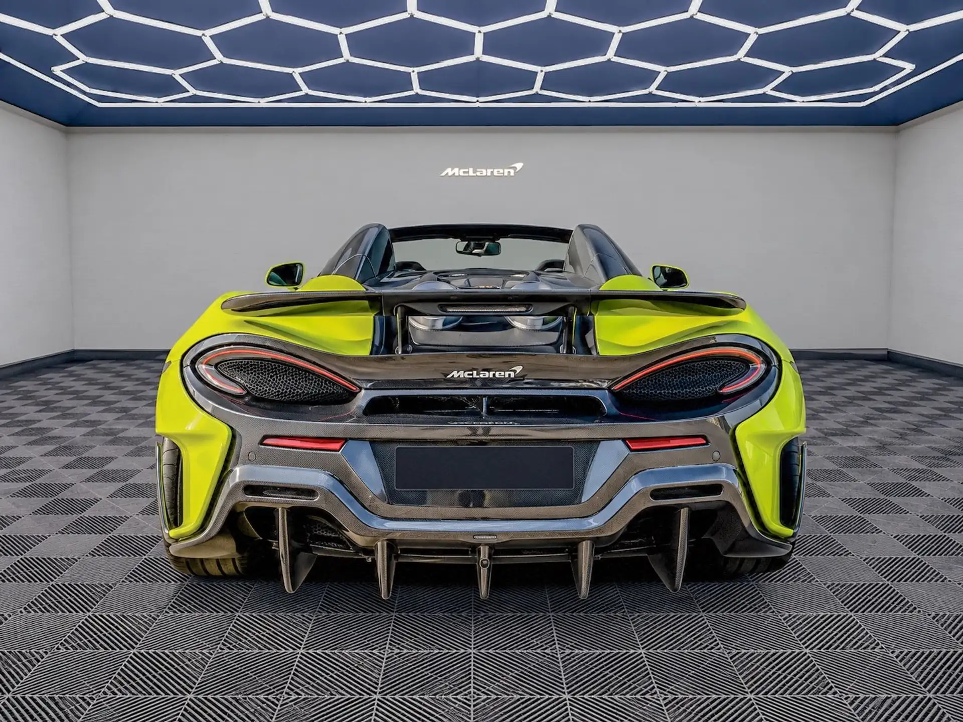 맥라렌 600LT Spider 2020 옐로 사진 6