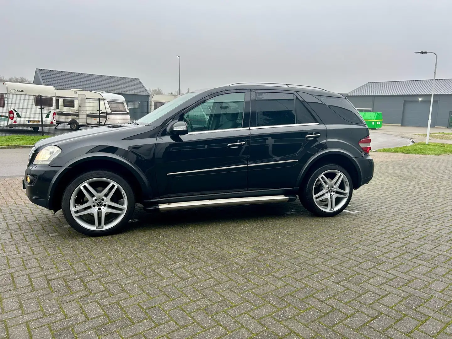 Mercedes-Benz ML 350 mercedes ml 350 v6 Fekete - 2