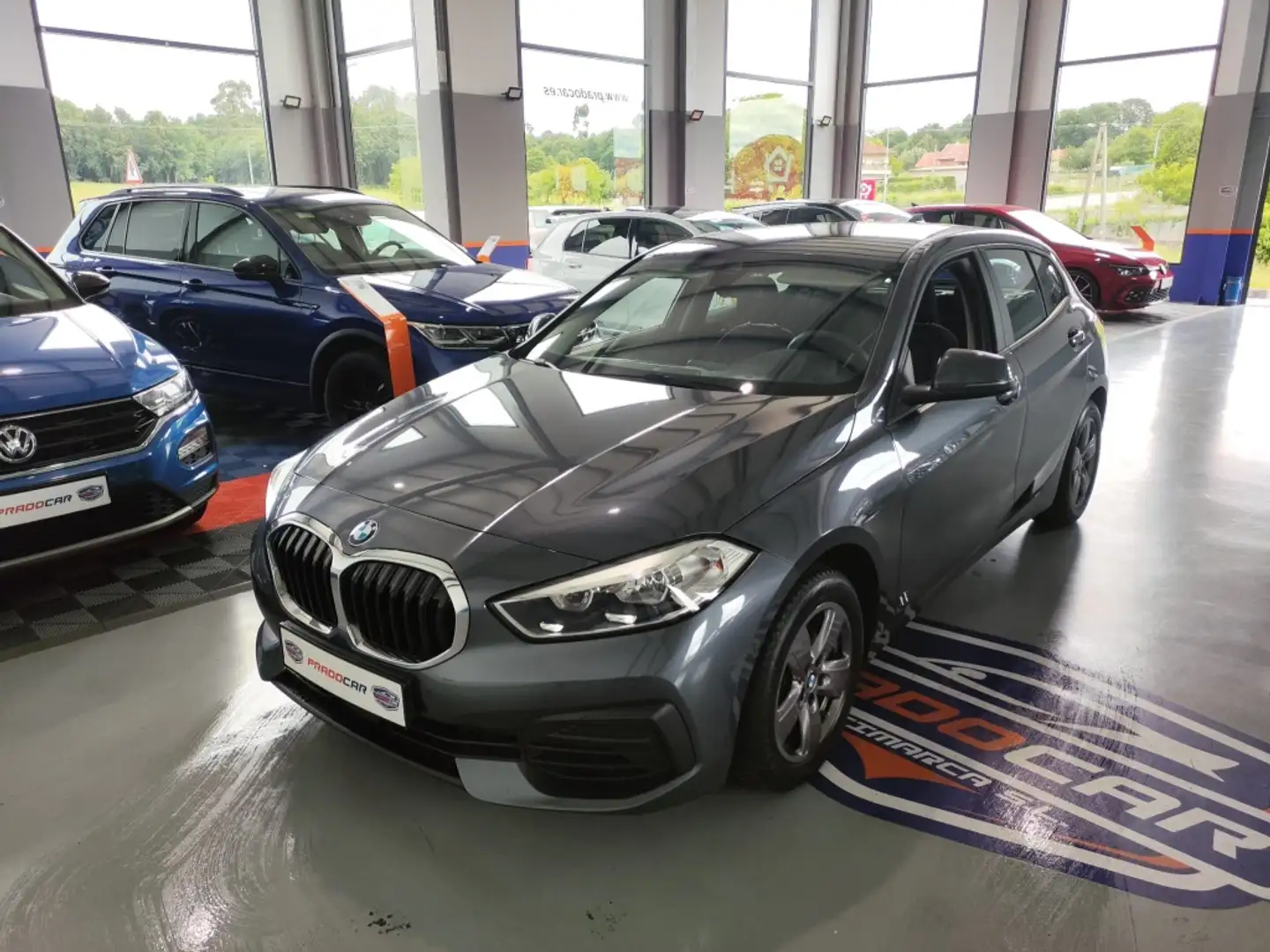 BMW 116 116dA - 1